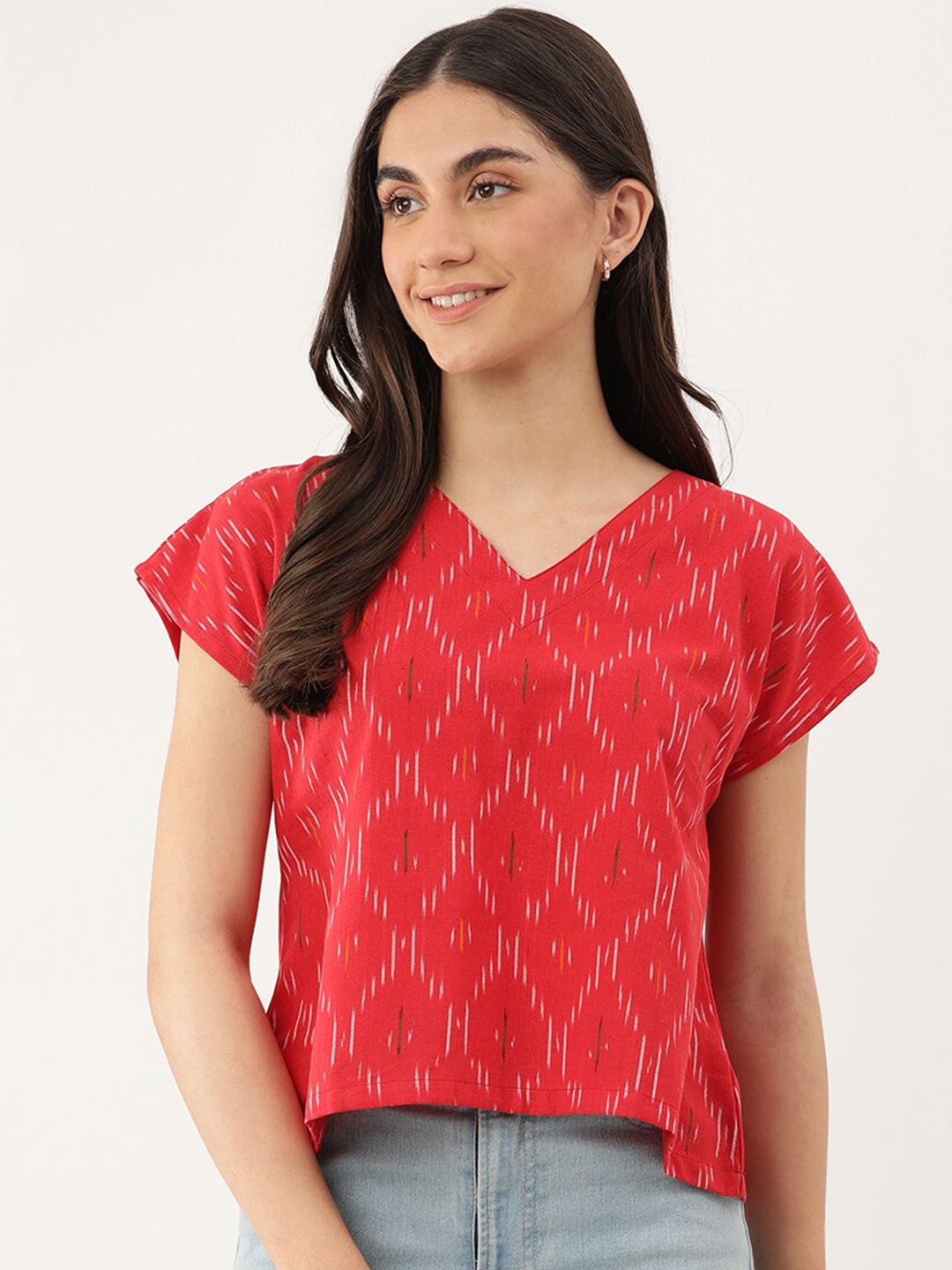 

Lokatita Ikat Printed V-Neck Cotton Regular Top, Red