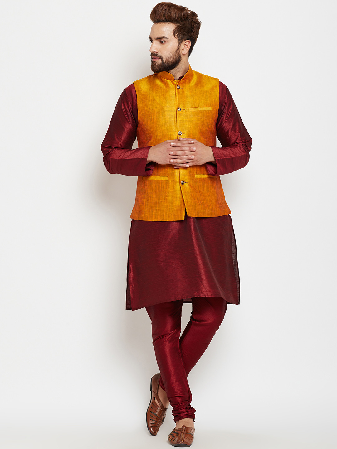 

SOJANYA Men Maroon & Mustard Self-Design Kurta with Churidar and Nehru Jacket