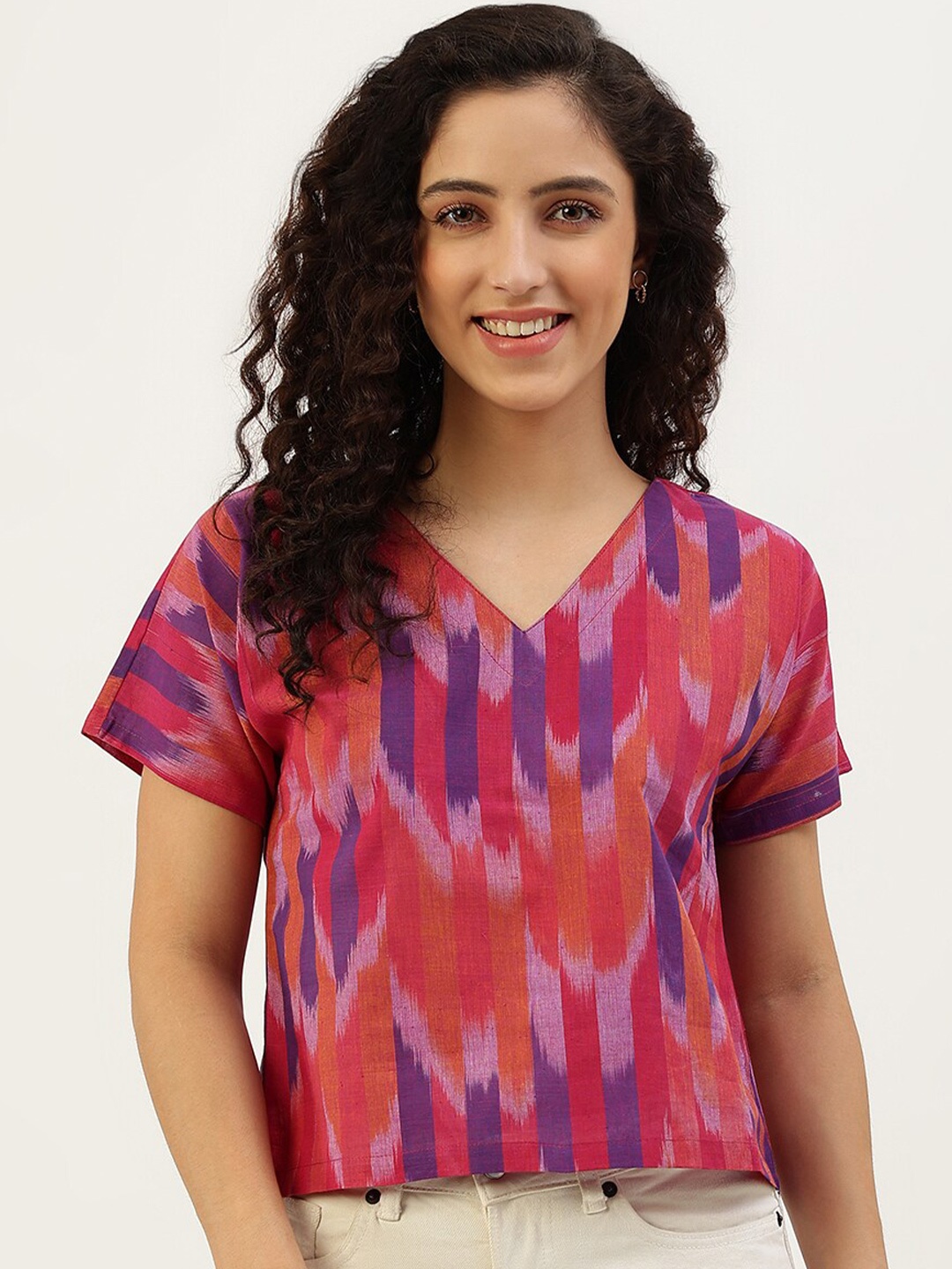 

Lokatita Abstract Printed Pure Cotton Top, Pink