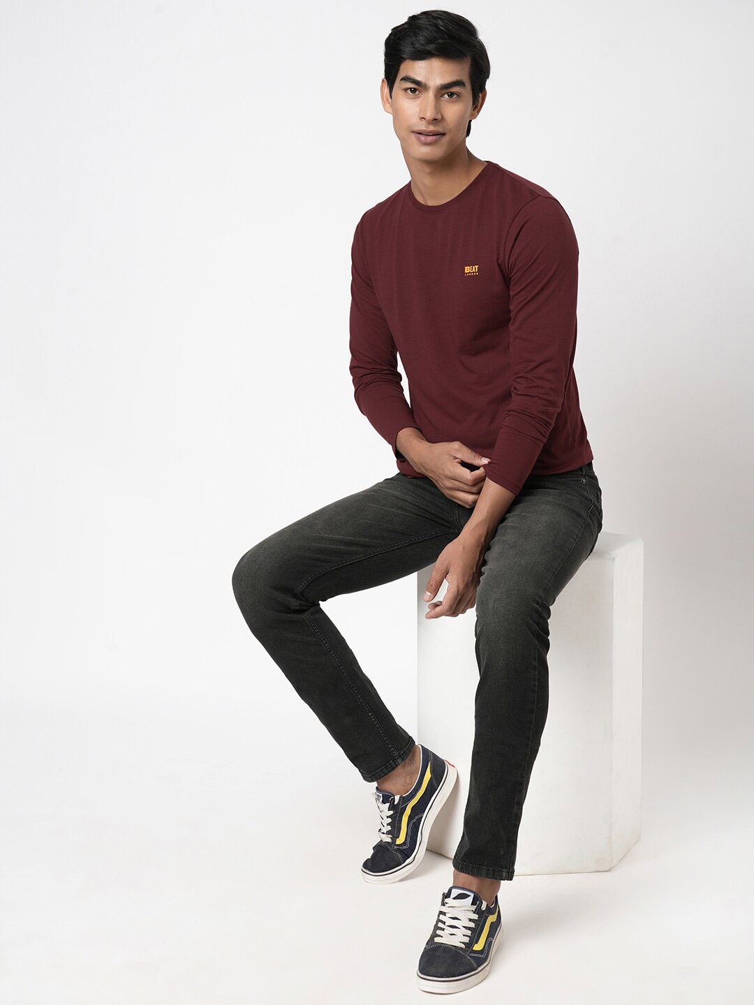 

BEAT LONDON by PEPE JEANS Round Neck Slim Fit Cotton T-Shirt, Burgundy