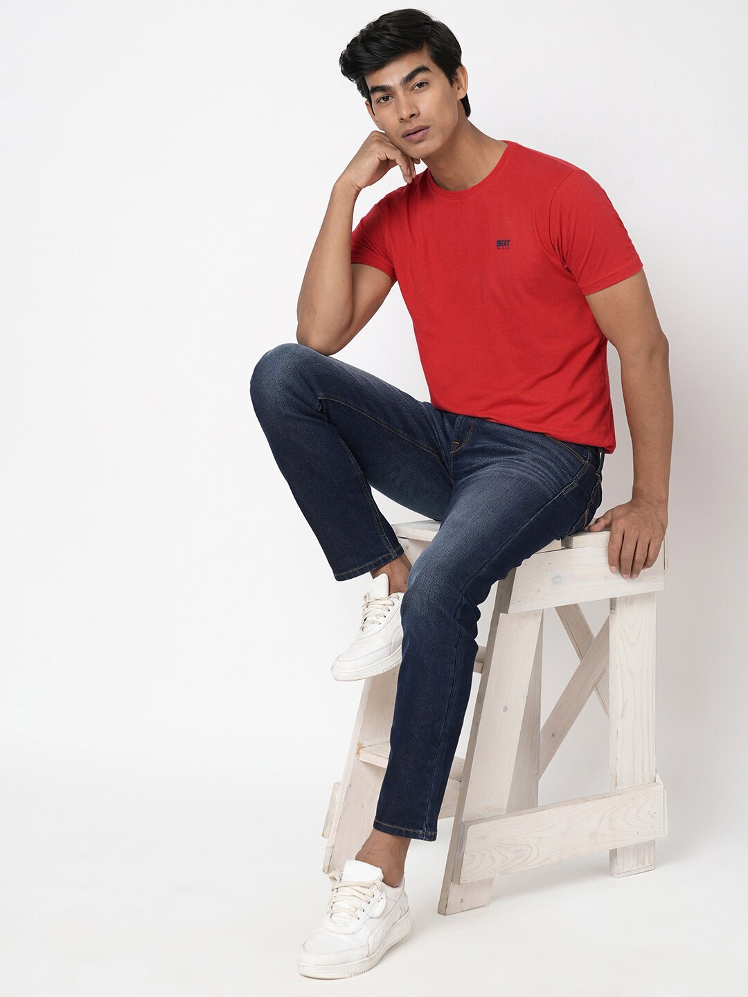 

BEAT LONDON by PEPE JEANS Round Neck Slim Fit Cotton T-shirt, Red