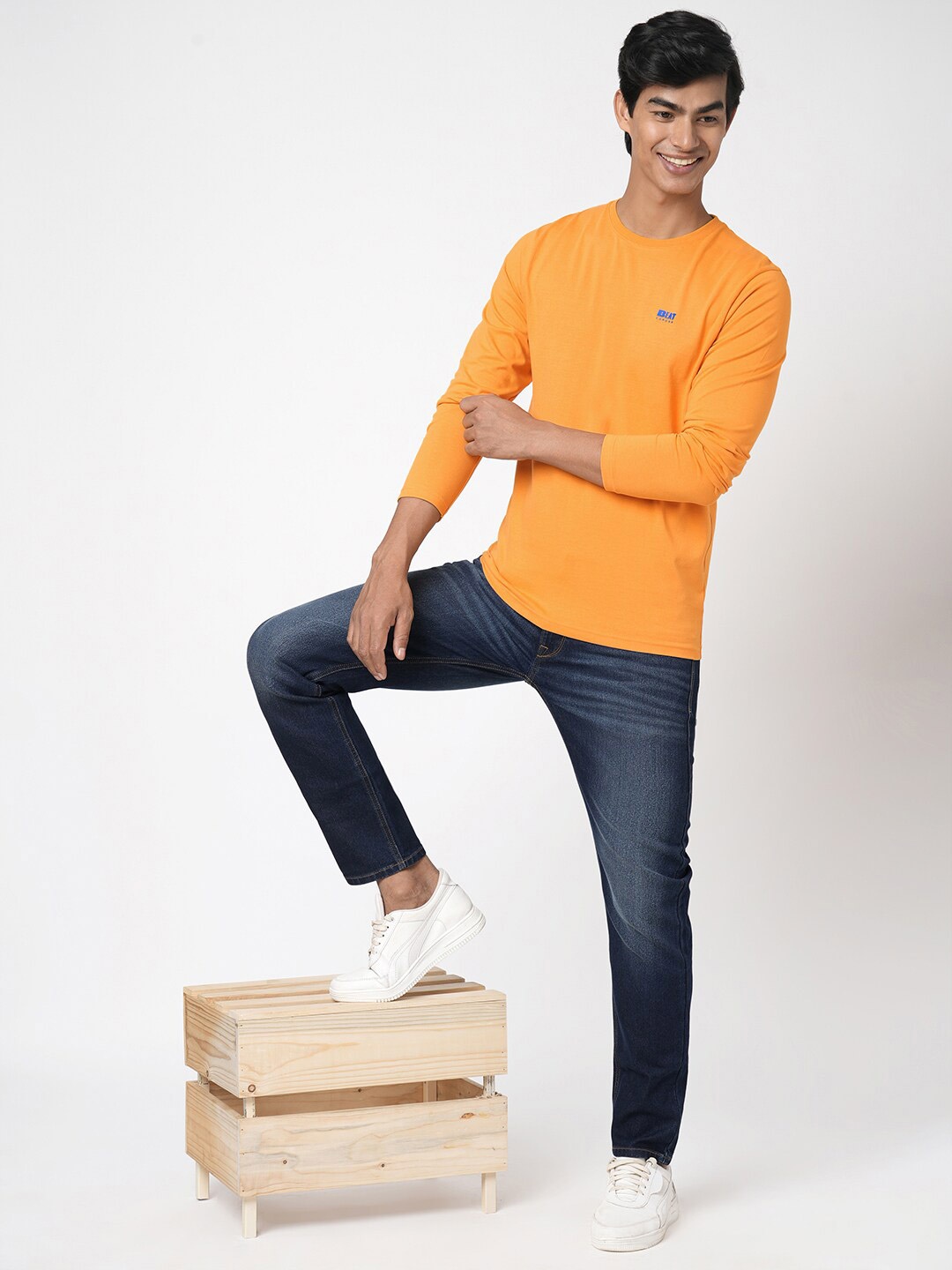 

BEAT LONDON by PEPE JEANS Round Neck Slim Fit Casual T-shirt, Yellow