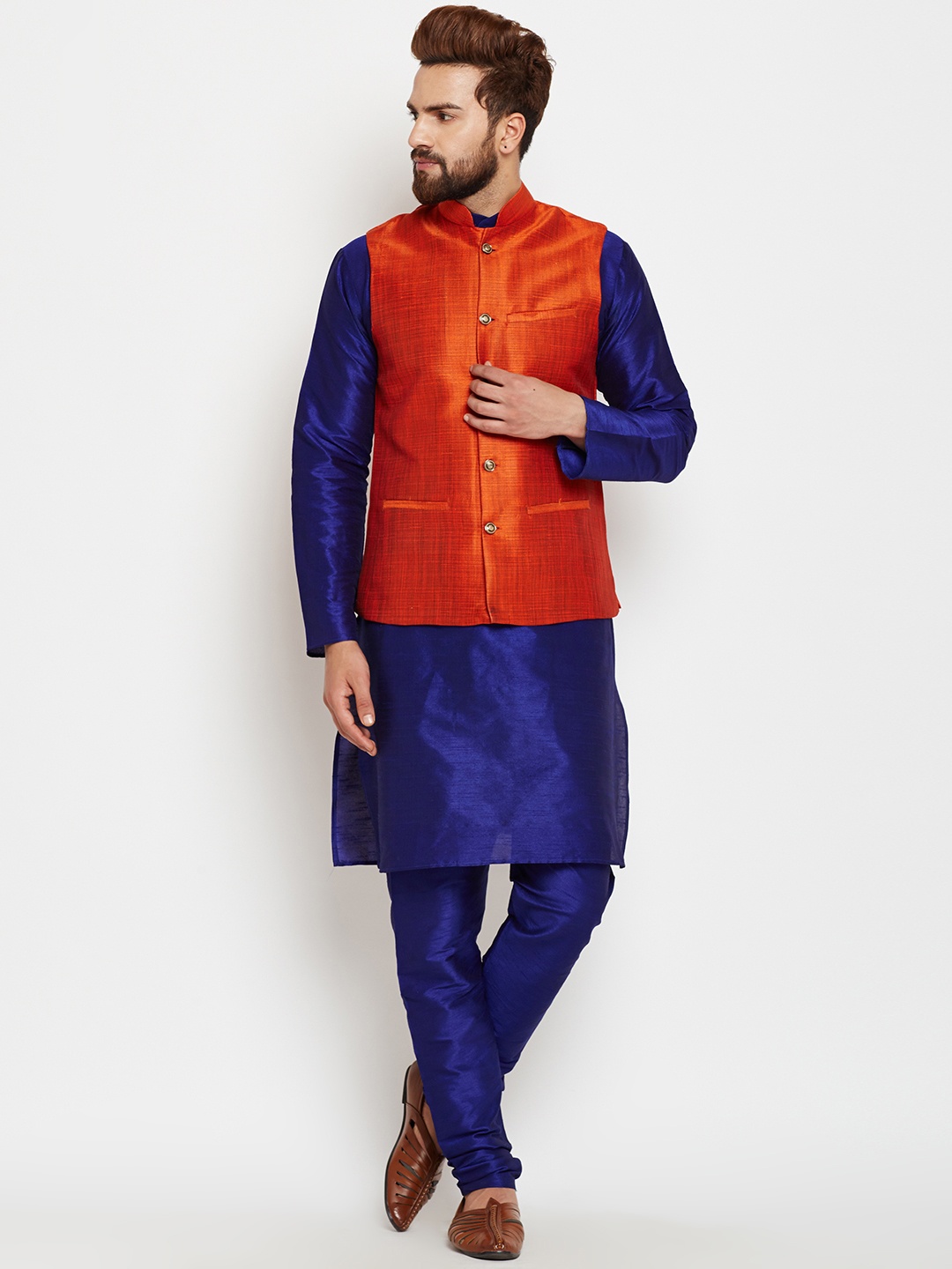 

SOJANYA Men Blue & Orange Self Design Kurta with Pyjamas and Nehru Jacket