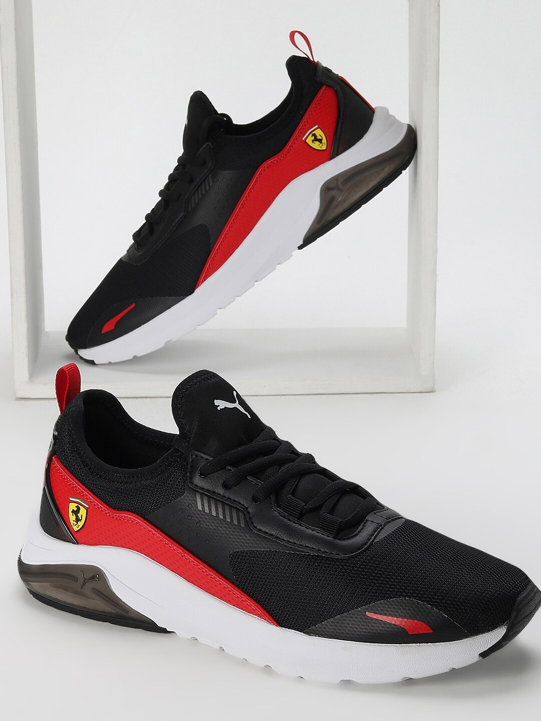 

PUMA Motorsport Unisex Ferrari Electron E Sneakers, Black