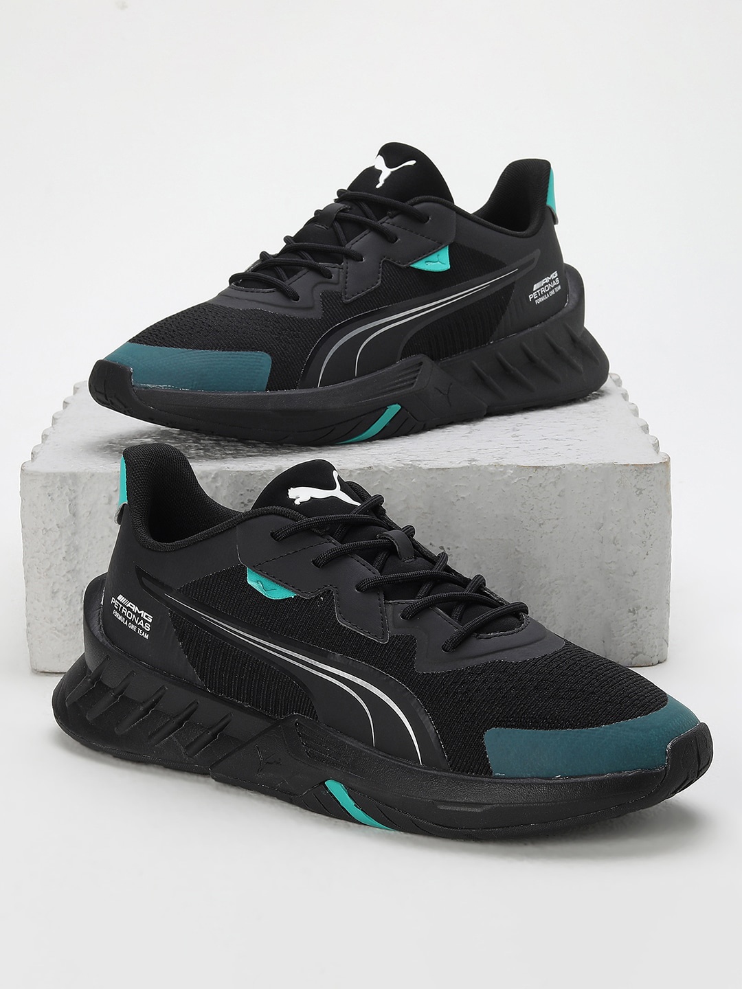 

PUMA Motorsport Unisex MAPF1 Maco SL 2.0 Sneakers, Black