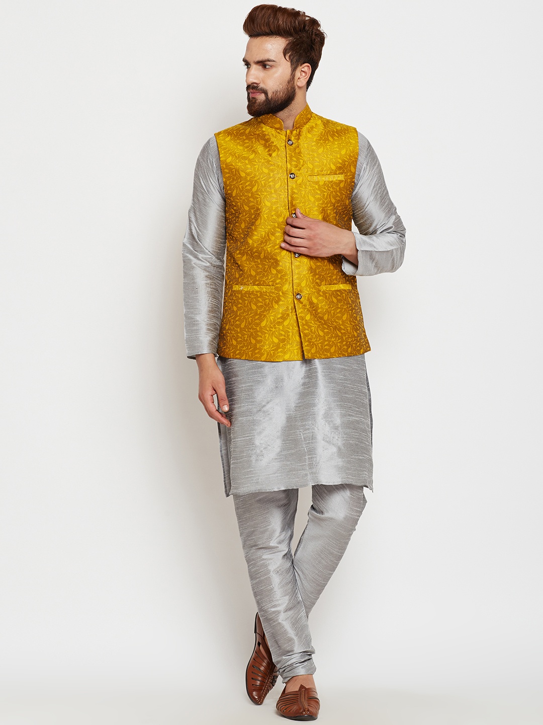 

SOJANYA Men Grey & Yellow Self Design Kurta Pyjamas with Waistcoat
