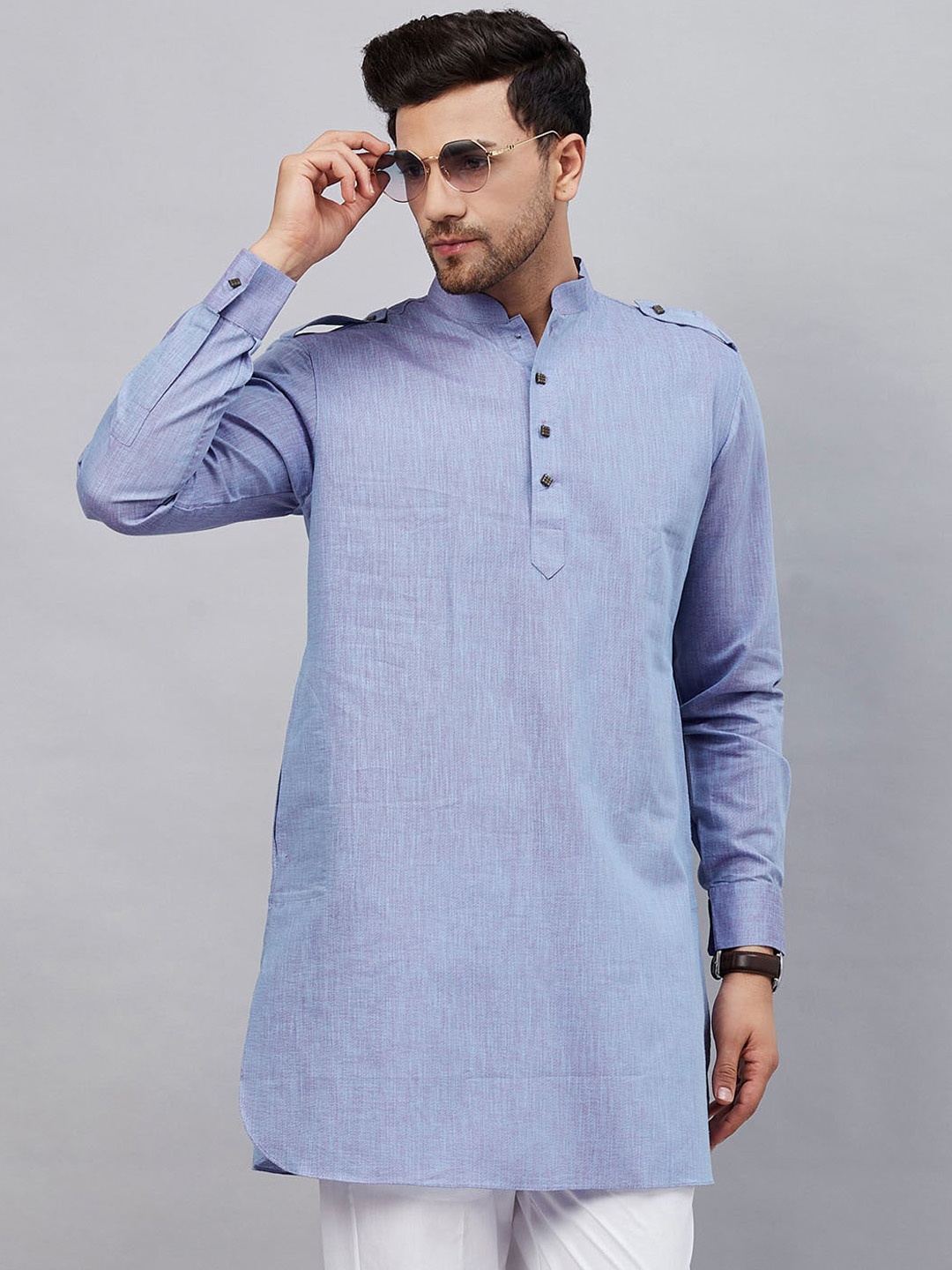 

VASTRAMAY Mandarin Collar Woven Design Pathani Cotton Kurta, Blue