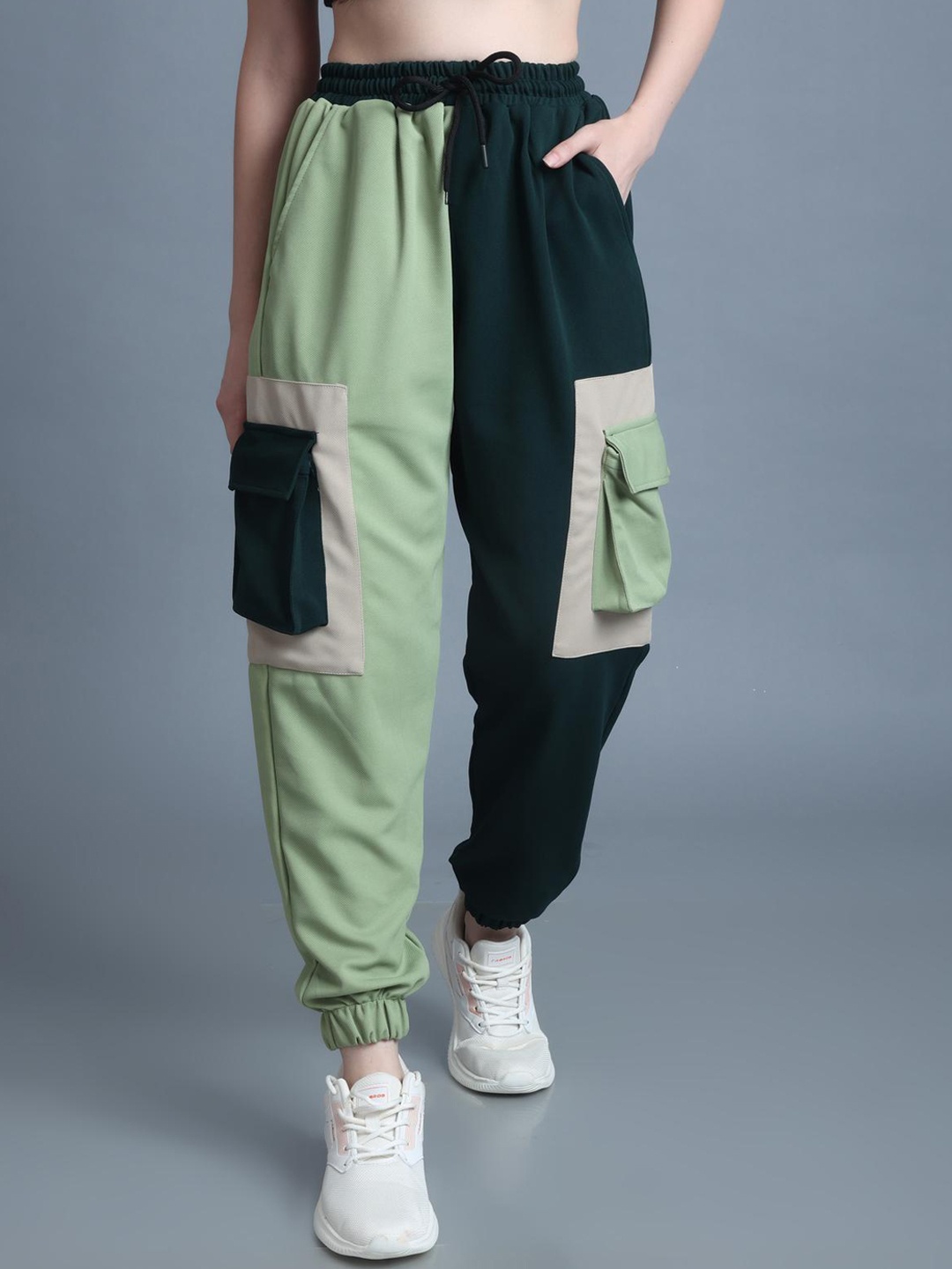 

The Dance Bible Women Colourblocked Anti Odor Joggers, Lime green