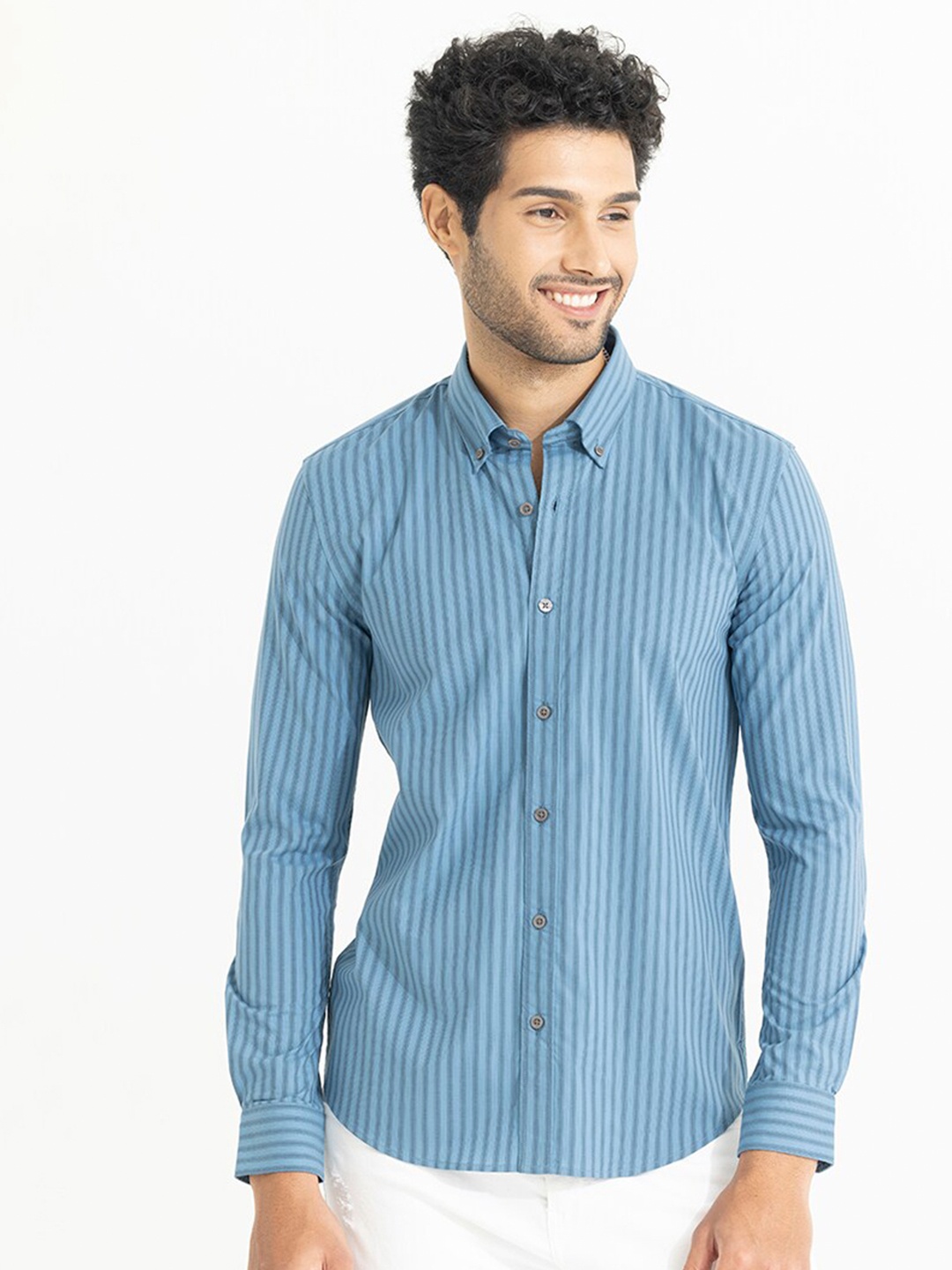 

Snitch Blue Classic Striped Slim Fit Cotton Casual Shirt