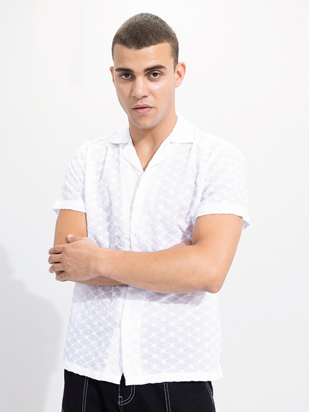 

Snitch White Classic Self Design Boxy Pure Cotton Casual Shirt