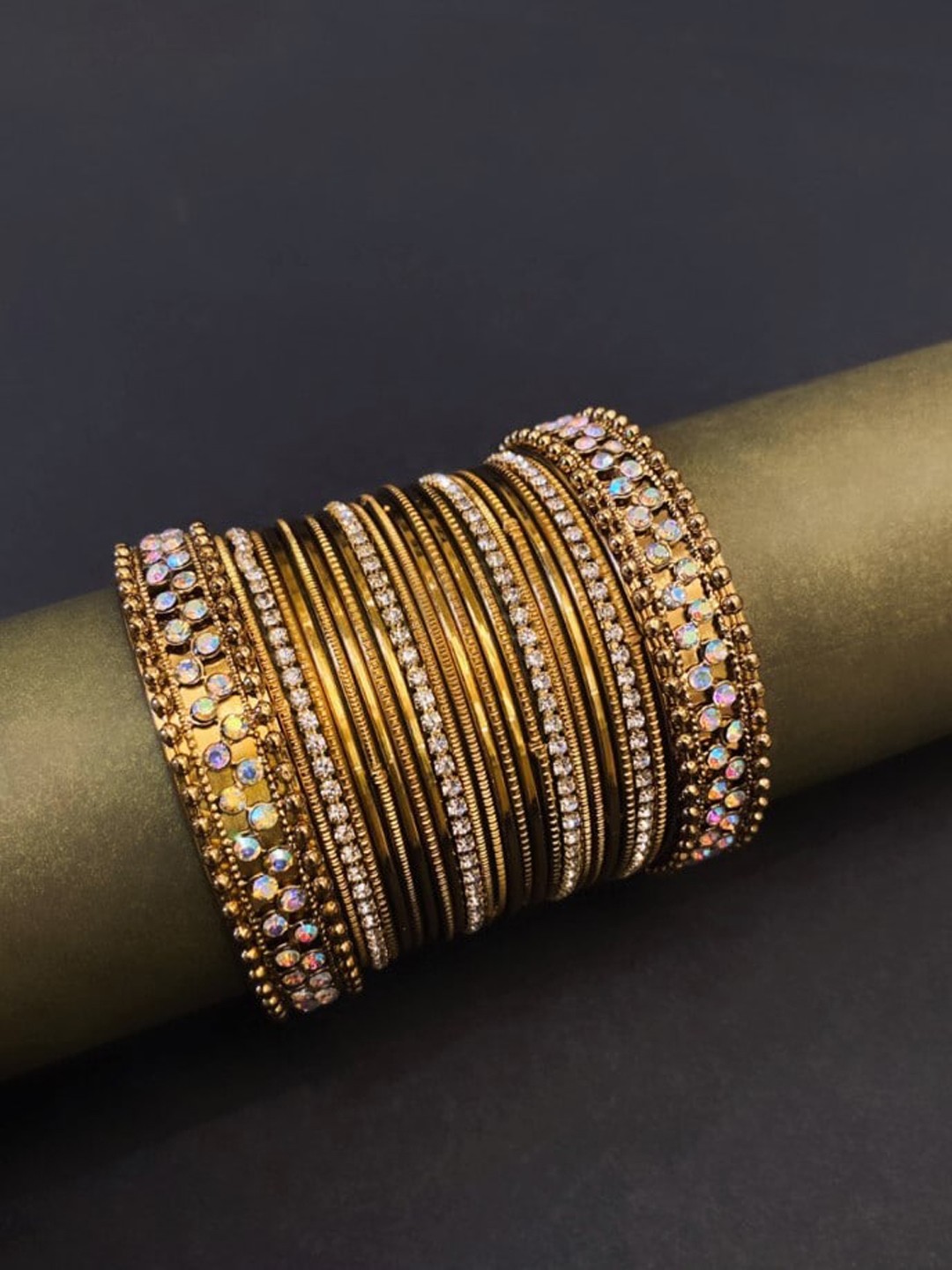 

ATIBELLE Set Of 24 Copper-Plated AD-Studded Bangles