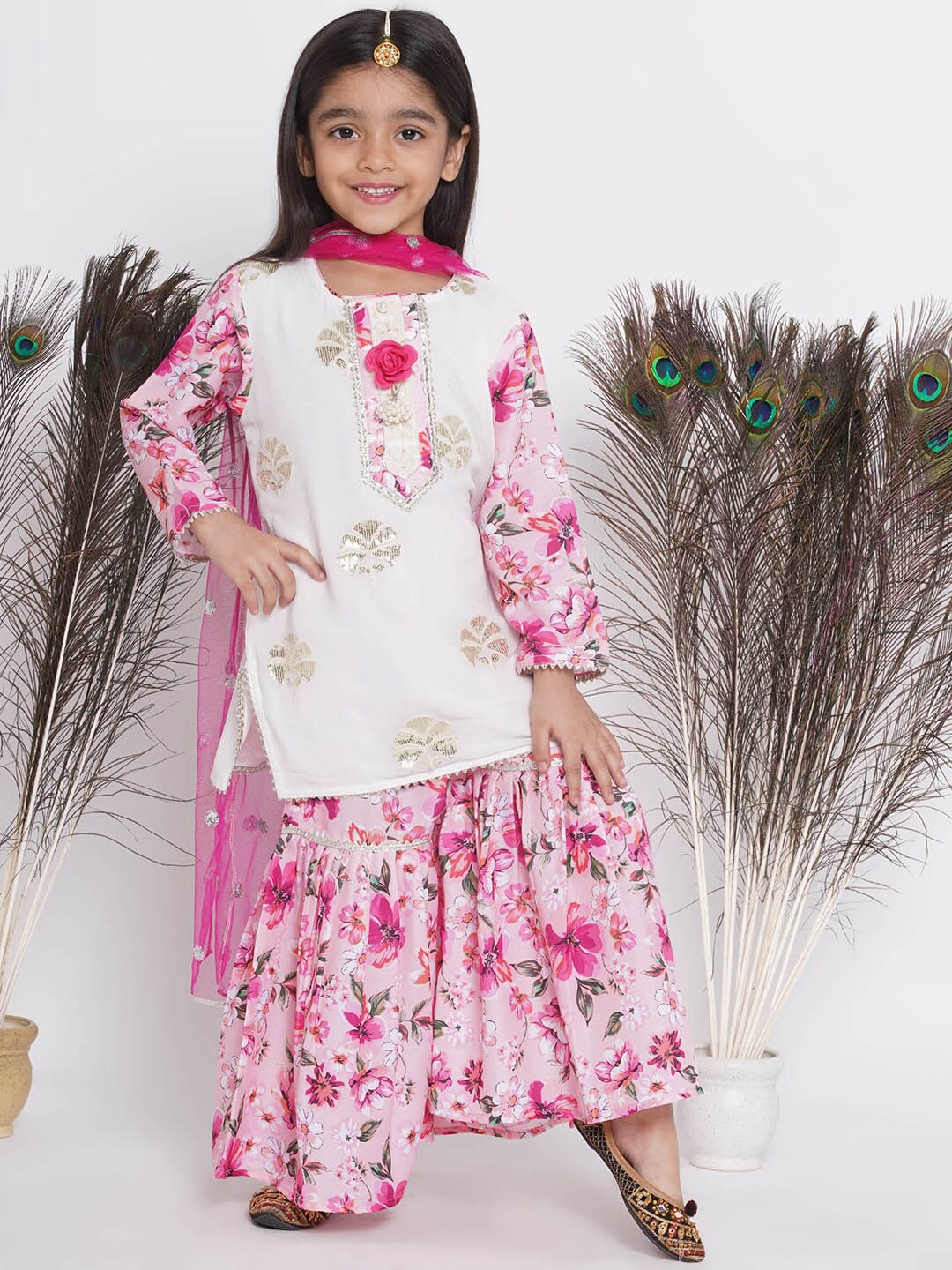 

Little Bansi Girls Floral Printed Sequinned Regular Kurta With Sharara & Dupatta, White