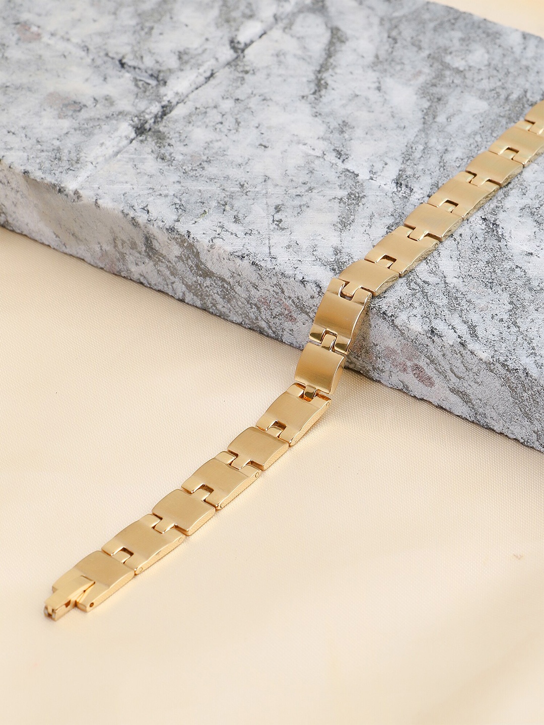 

Adwitiya Collection Men Gold-Plated Link Bracelet