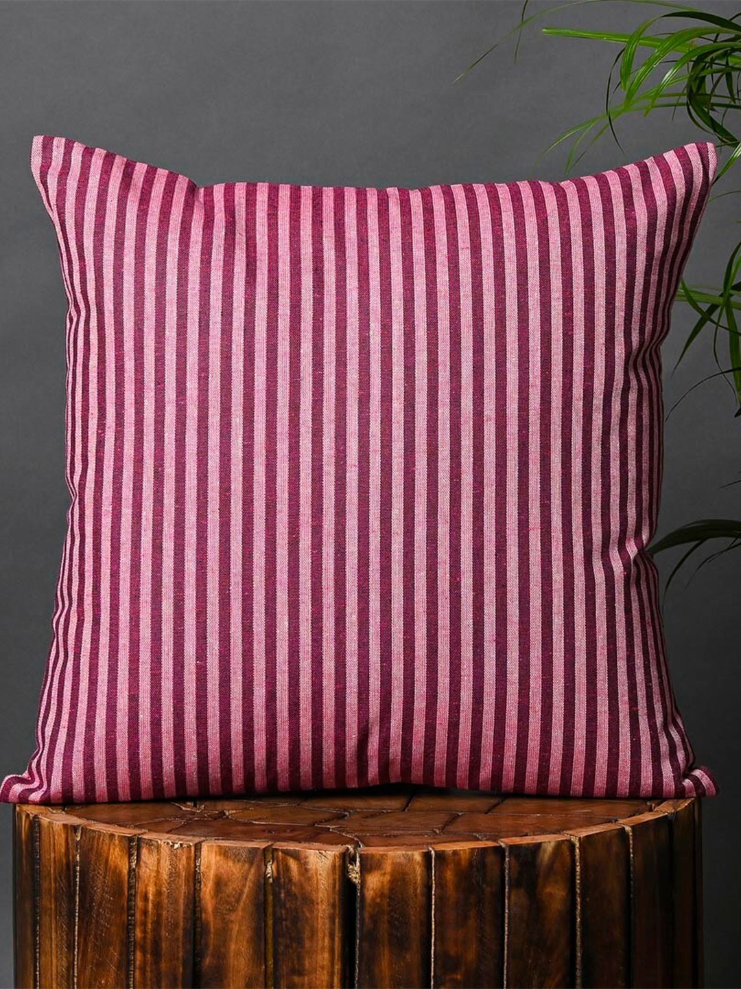 

OUSSUM Red 5-Pieces Striped vSquare Cushion Covers