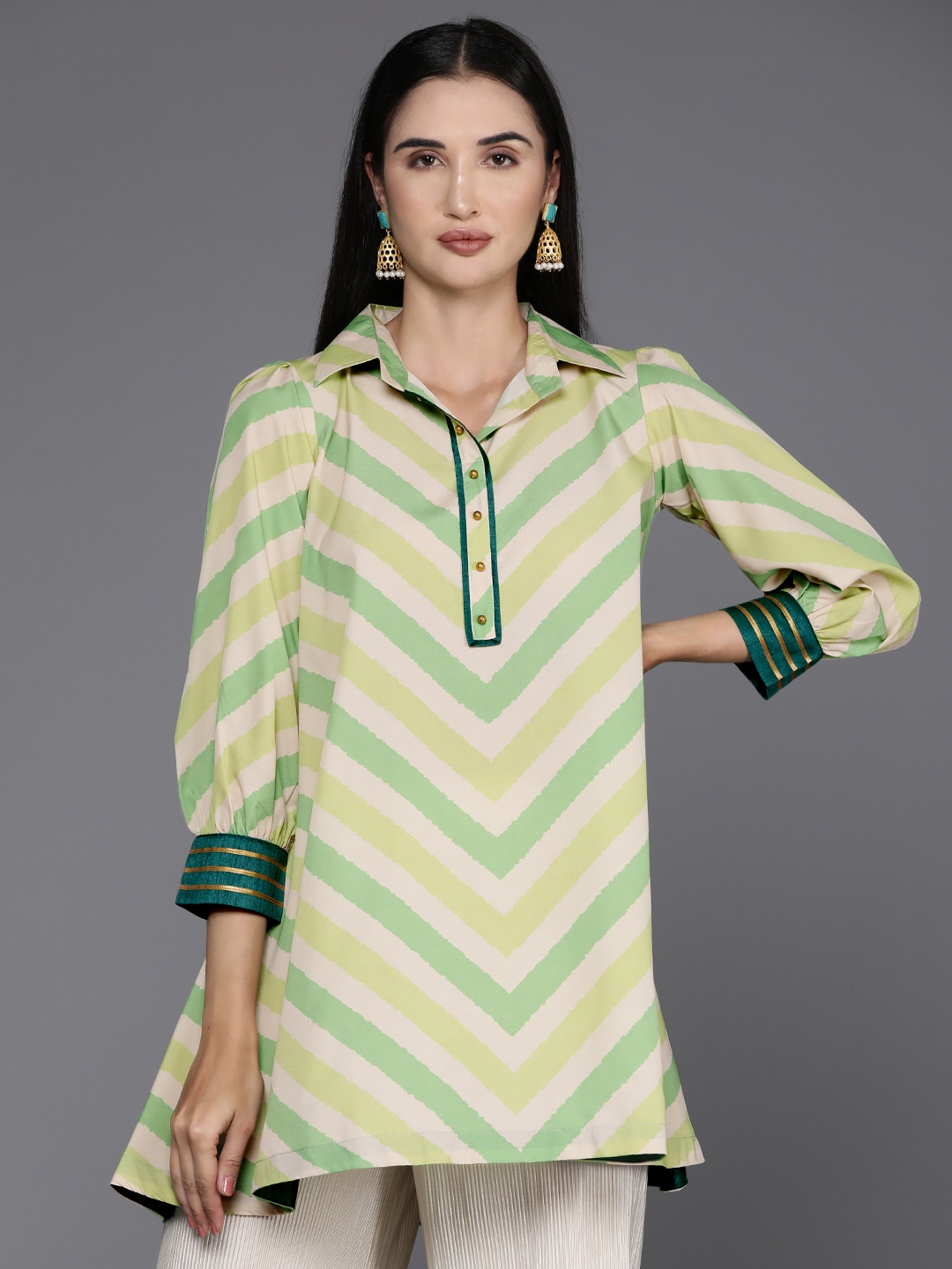 

Ahalyaa Shirt Collar Striped Ethnic Tunic, Off white