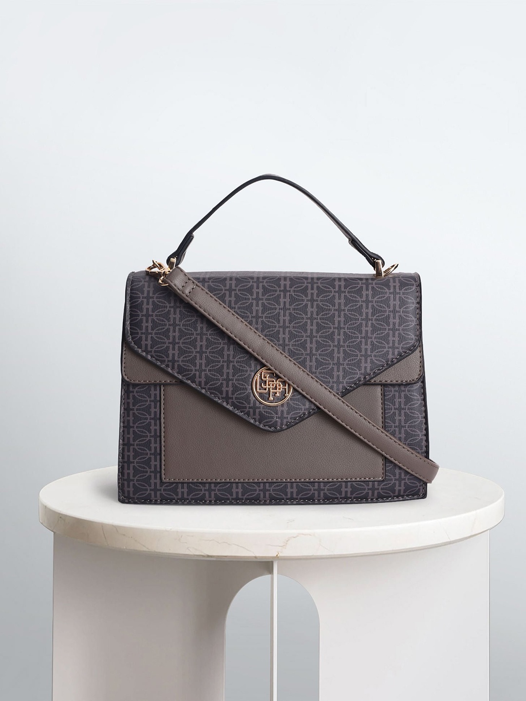 

U.S. Polo Assn. Women Geometric Print Structured Satchel, Grey