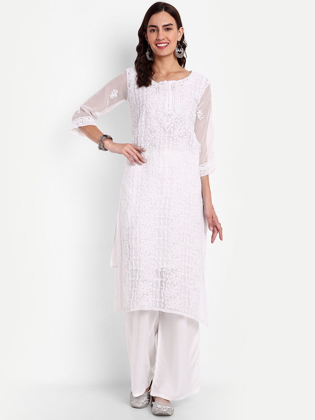 

Indiankala4u Ethnic Motifs Embroidered Chikankari Georgrtte Straight Kurta, White