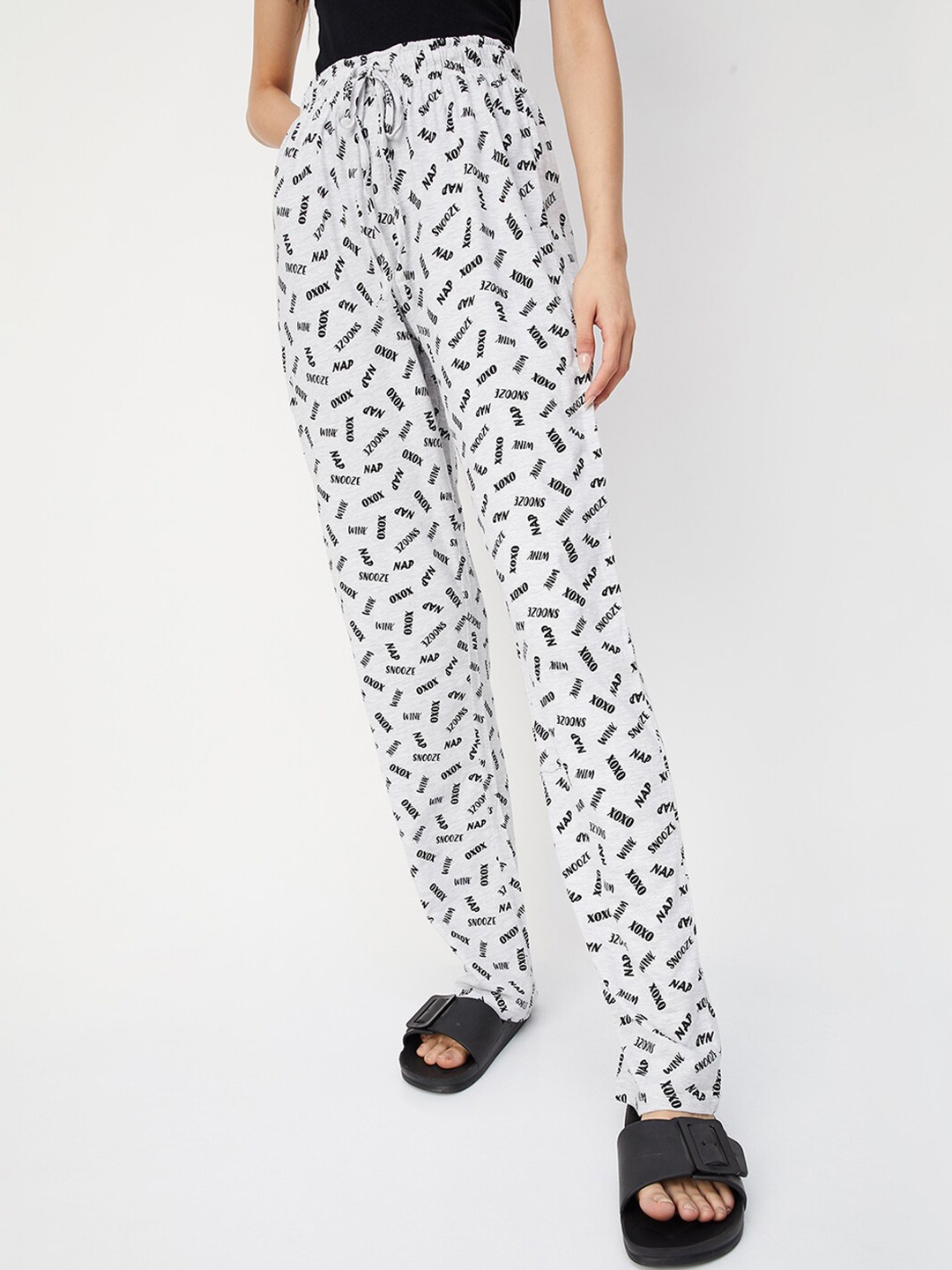 

max Women Typographic Printed Pure Cotton Trouser, White
