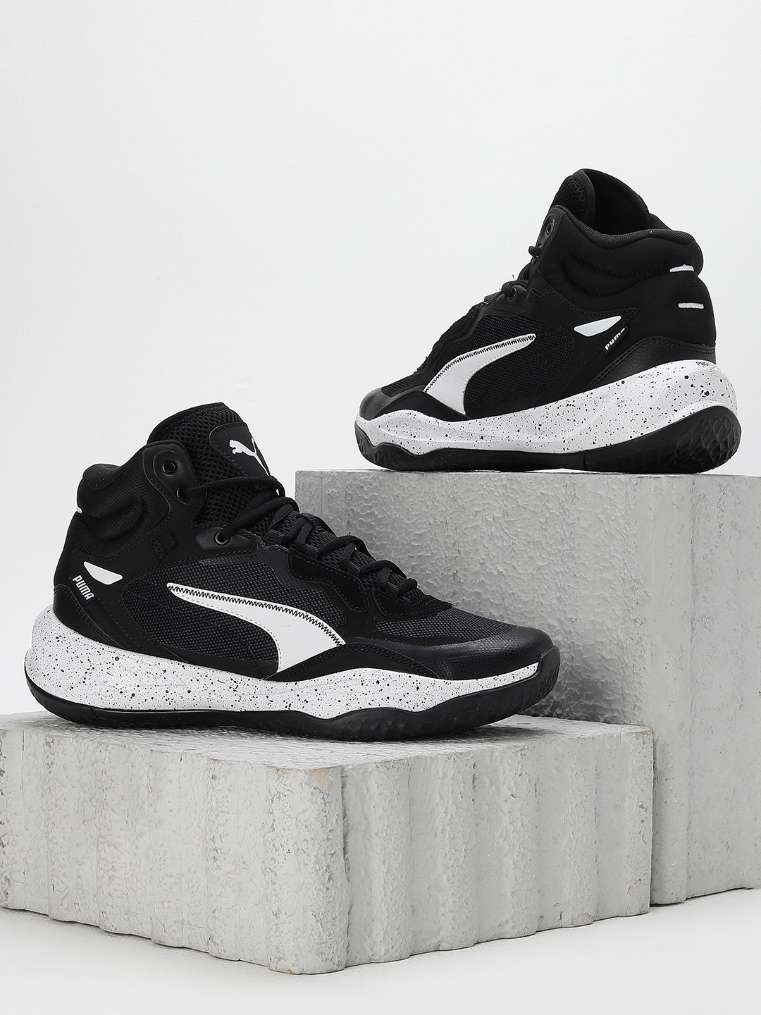 

Puma Unisex Playmaker Pro Mid Splatter Basketball Shoes, Black