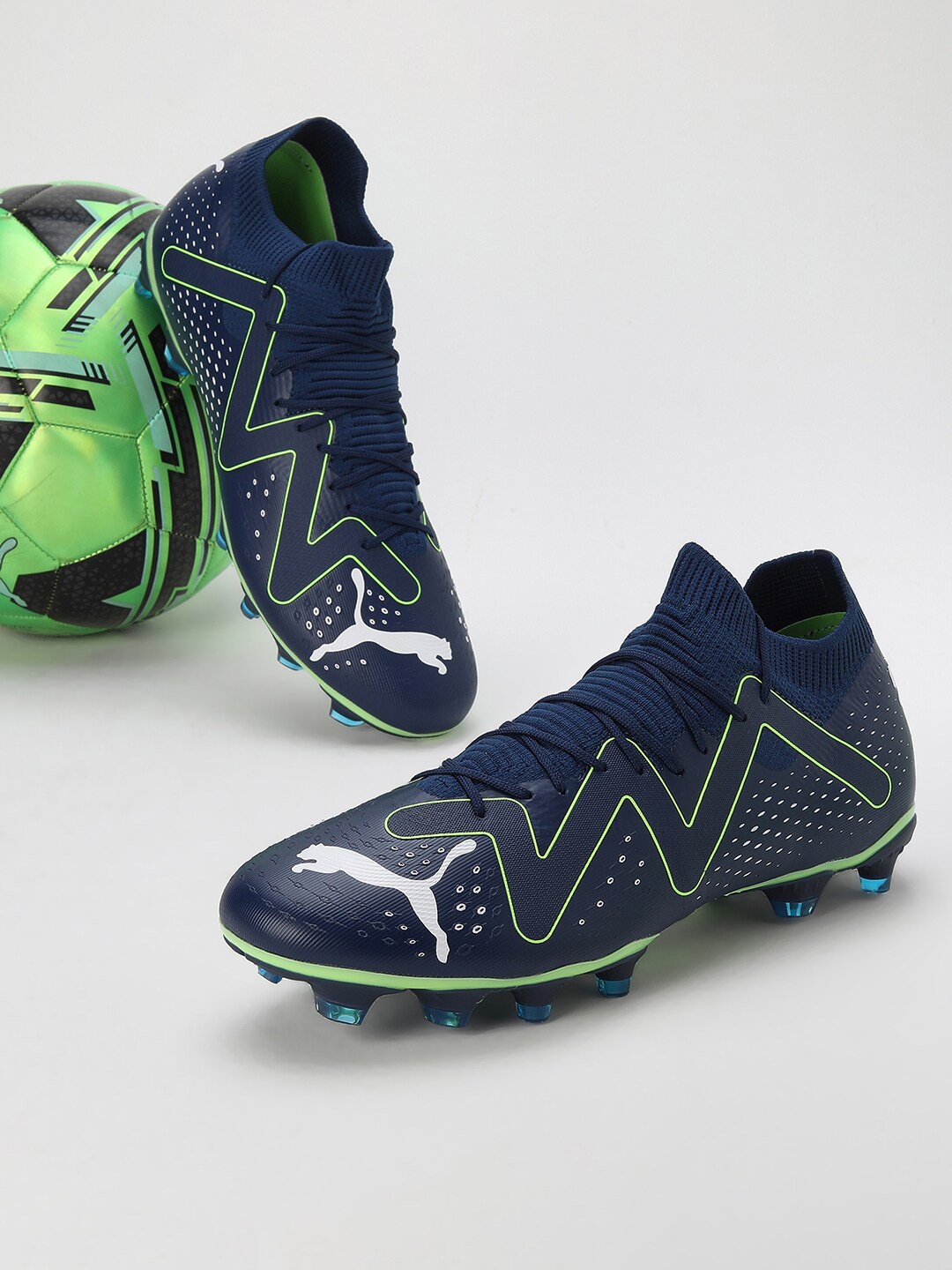 

Puma Men FUTURE MATCH FG/AG Soccer Football Shoes, Navy blue