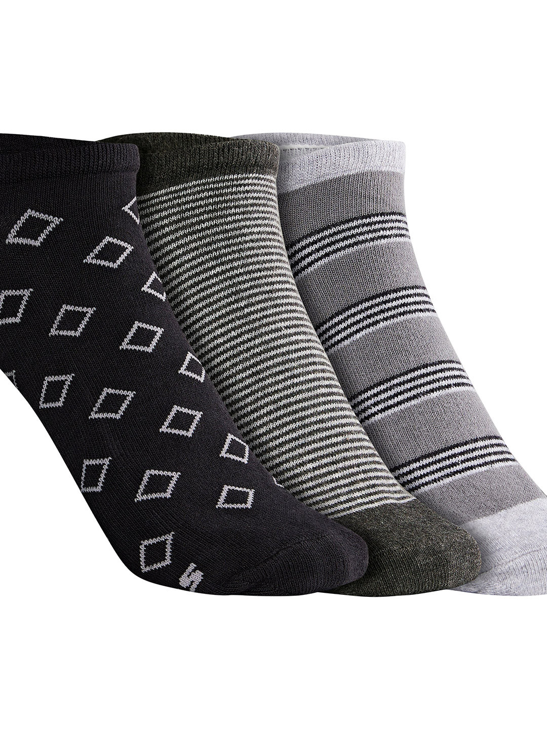 

Skechers Men Pack Of 3 Flat Knit No Show Ankle Length Socks, Black