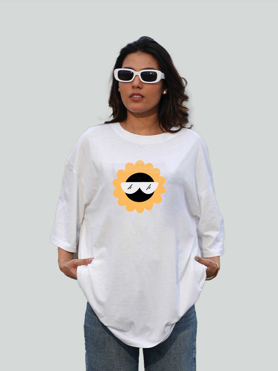 

Bloopers Store Typography Printed Drop Shoulder Oversized Pure Cotton T-shirt, White