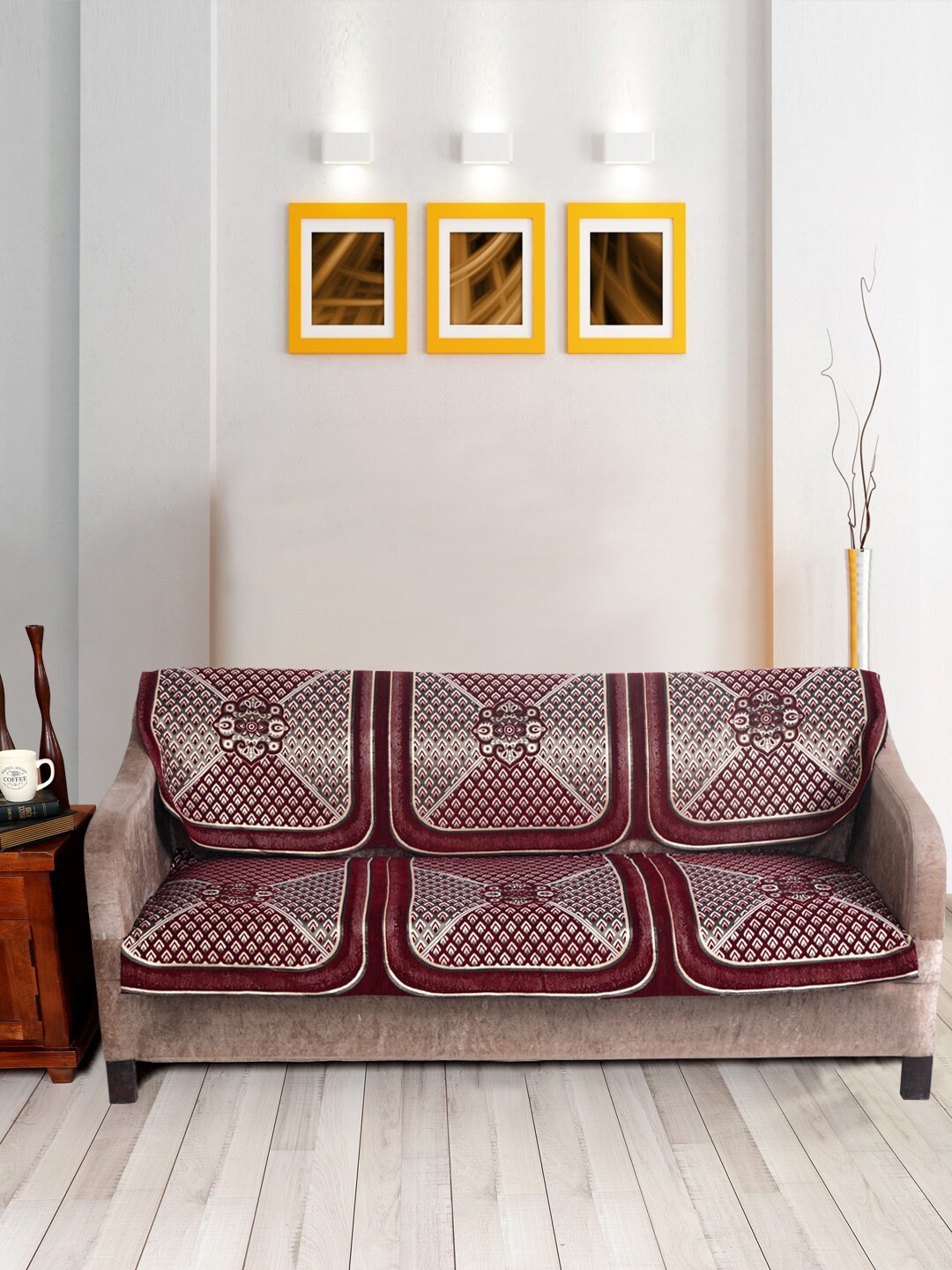 

Nendle Maroon & White velvet Printed 3-Seater Sofa Covers