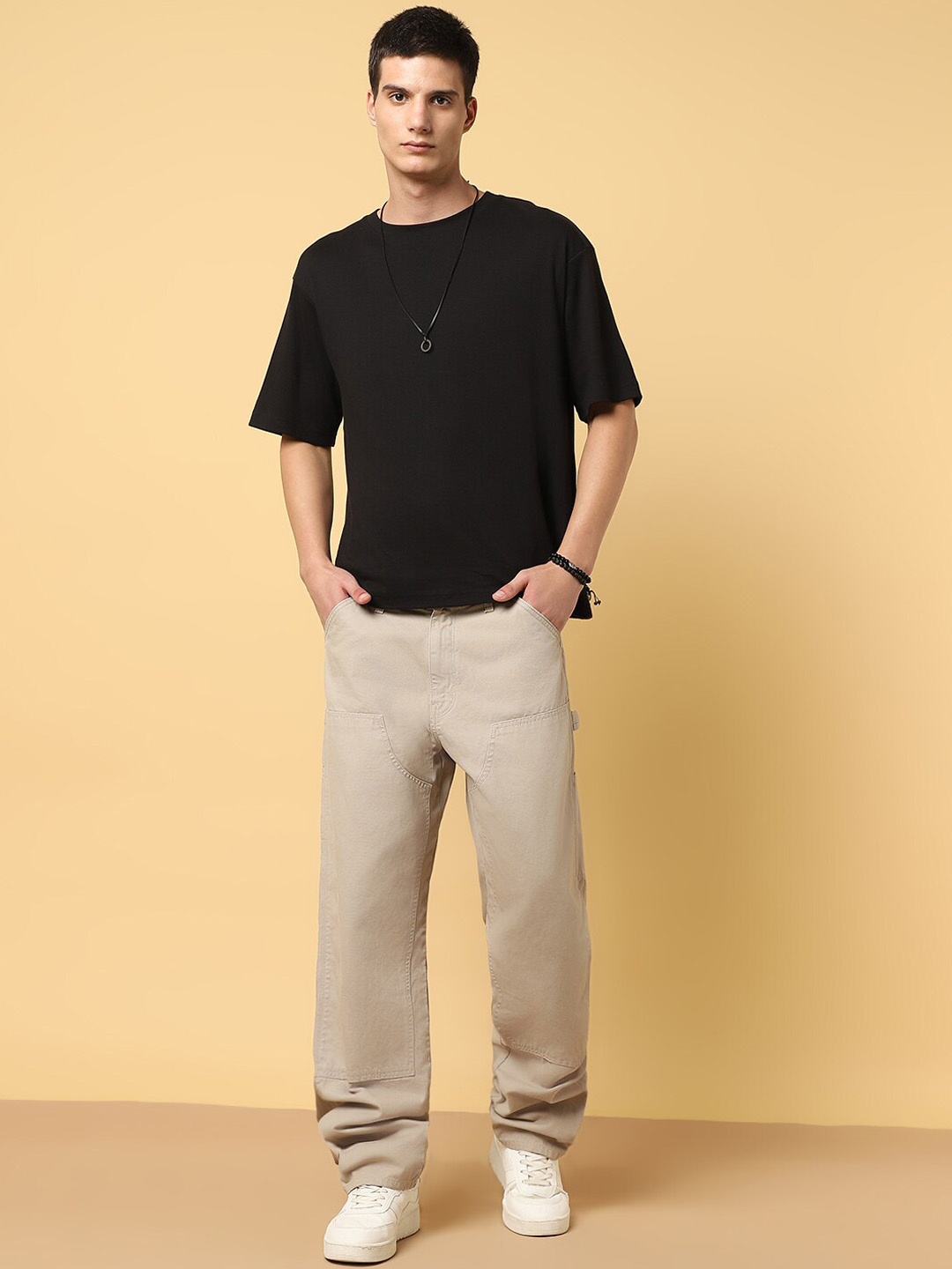 

Wrangler Men Relaxed Fit Low-Rise Cotton Jeans, Beige
