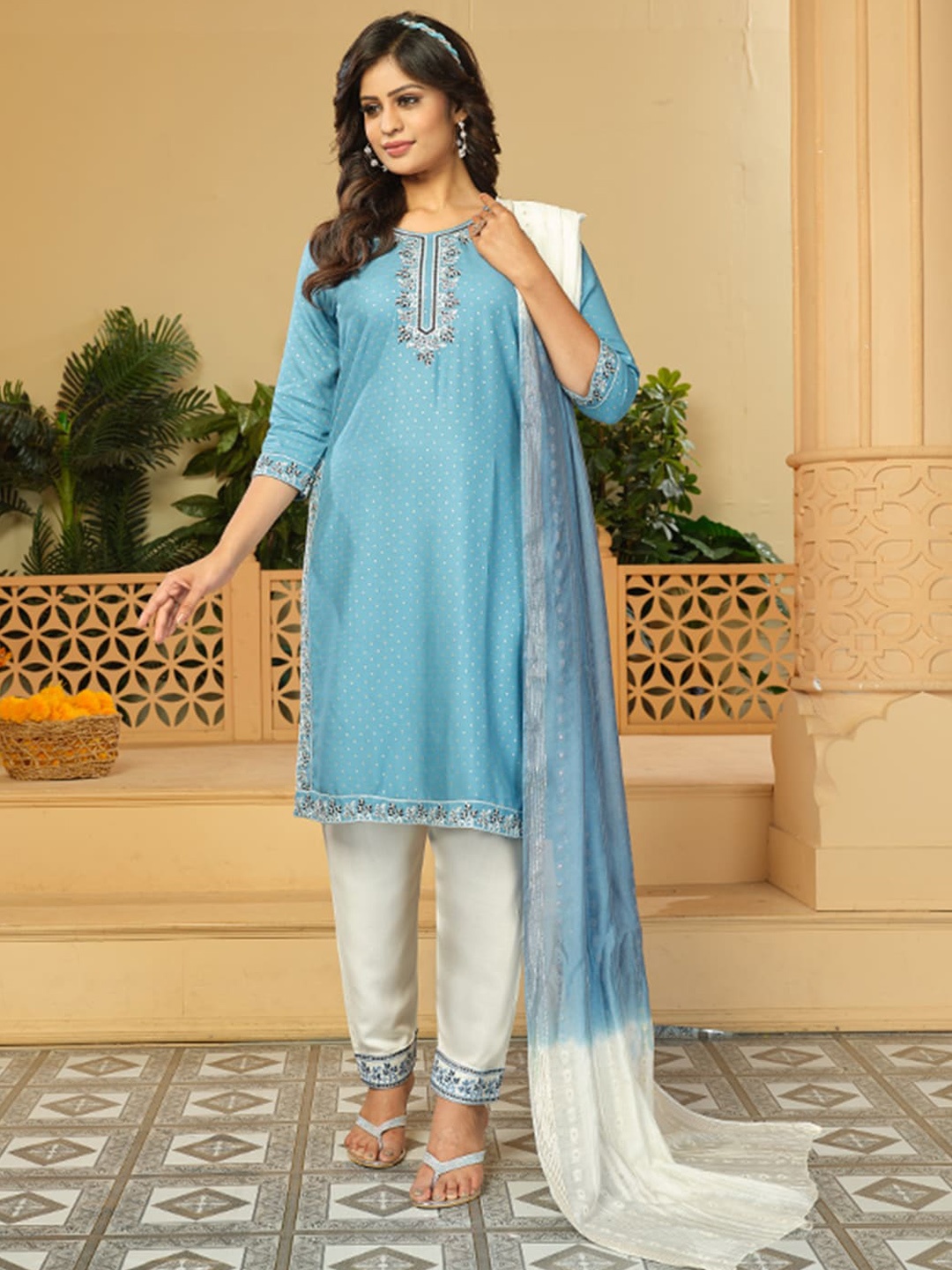 

KALINI Floral Embroidered Three-Quarter Sleeves Thread Work Kurta Set With Dupatta, Blue
