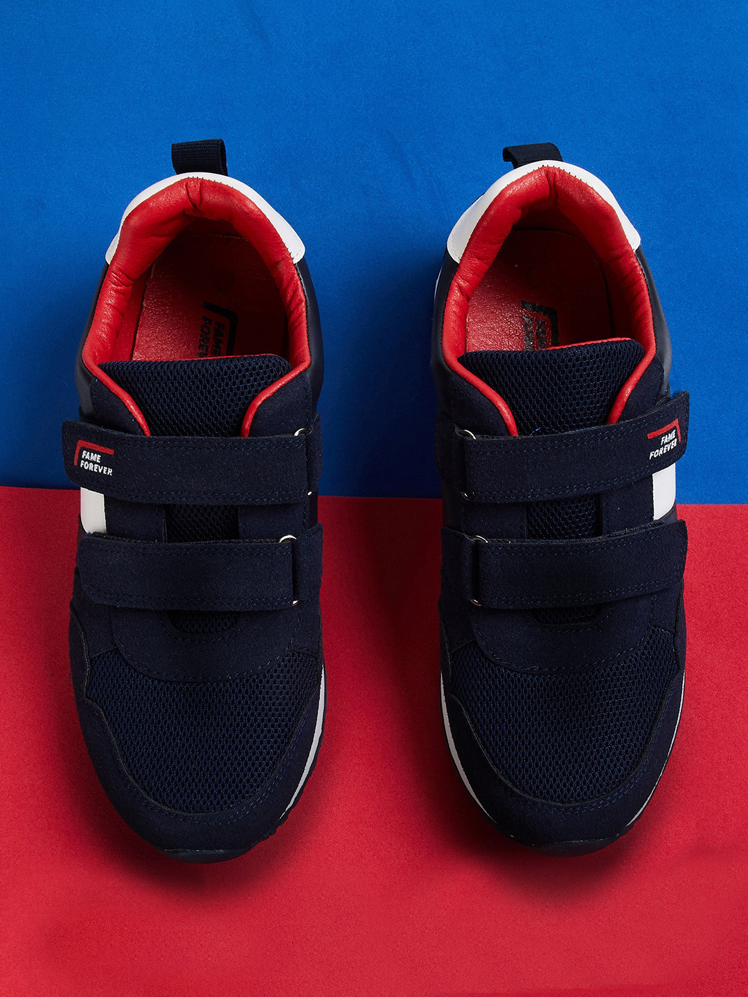 

Fame Forever by Lifestyle Boys Textured Contrast Sole Sneakers, Navy blue