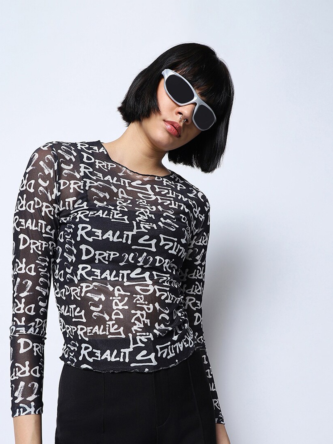 

Bewakoof Air 1.0 Typography Printed Round Neck Regular Top, Black