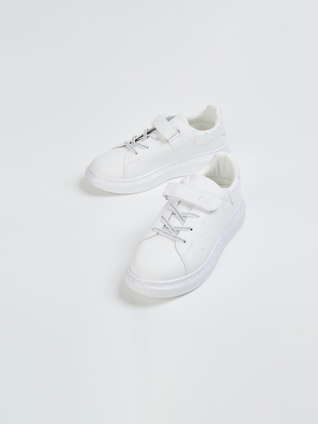 

Fame Forever by Lifestyle Girls Embellished Basics Sneakers With Velcro Closure, White