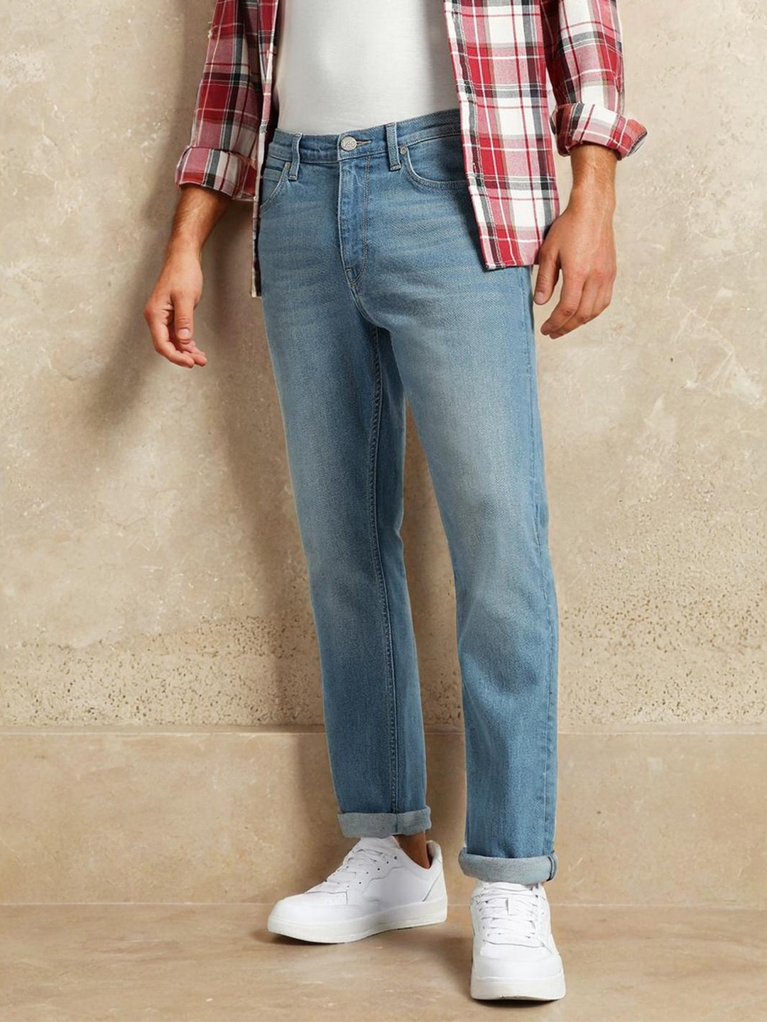 

Lee Men Rodeo Light Fade Clean Look Stretchable Jeans, Blue