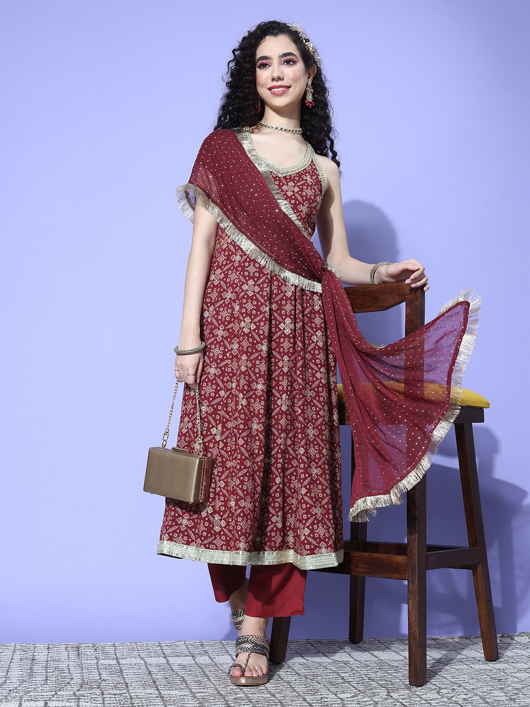 

Varanga Ethnic Motifs Woven Design Sequinned Kurta with Trousers & Dupatta, Maroon