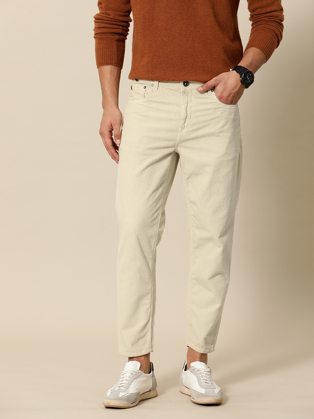

Mr Bowerbird Men Pure Cotton Corduroy Tapered Fit Jeans, Cream