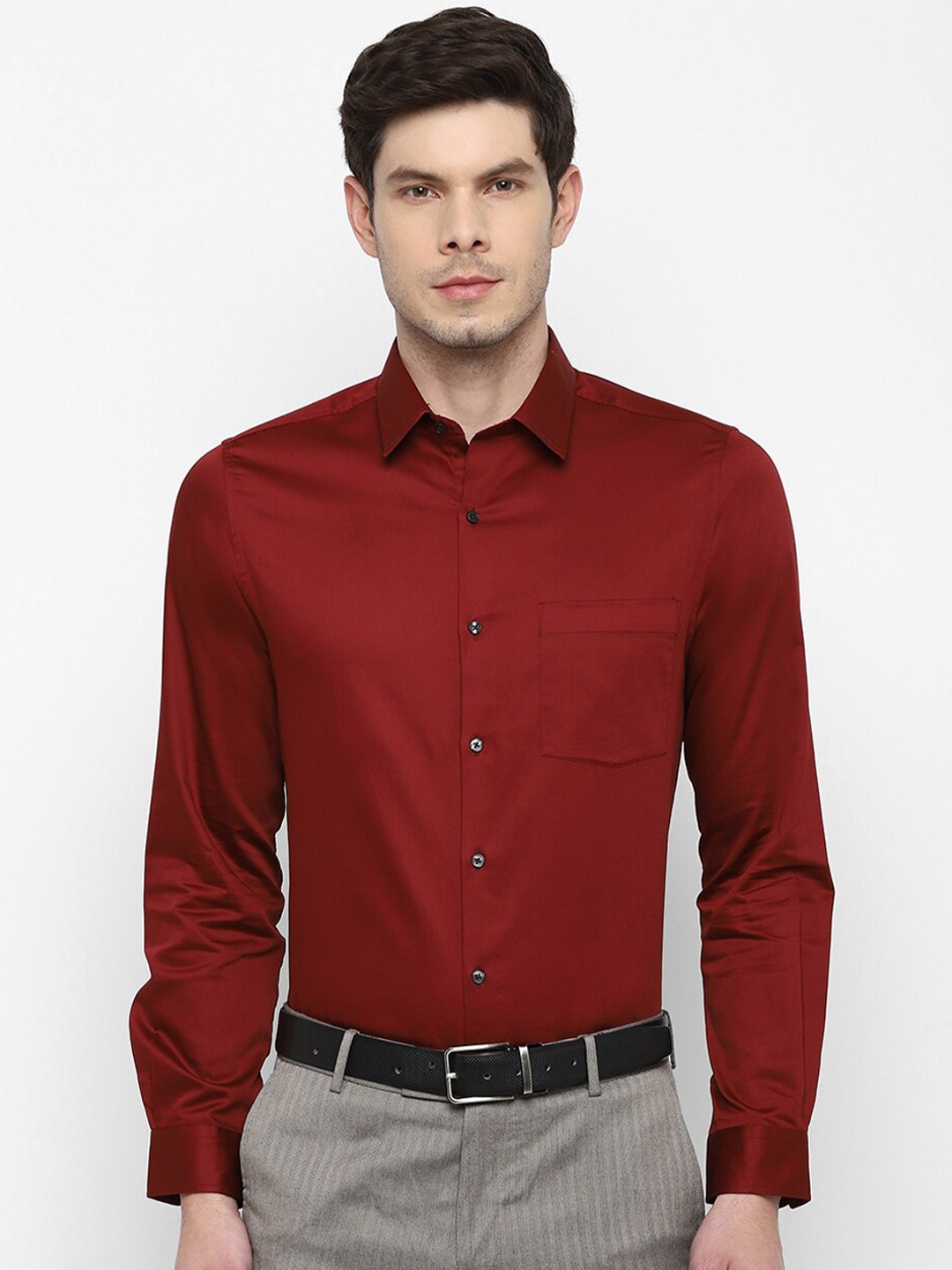 

Turtle Modern Spread Collar Slim Fit Pure Cotton Formal Shirt, Maroon