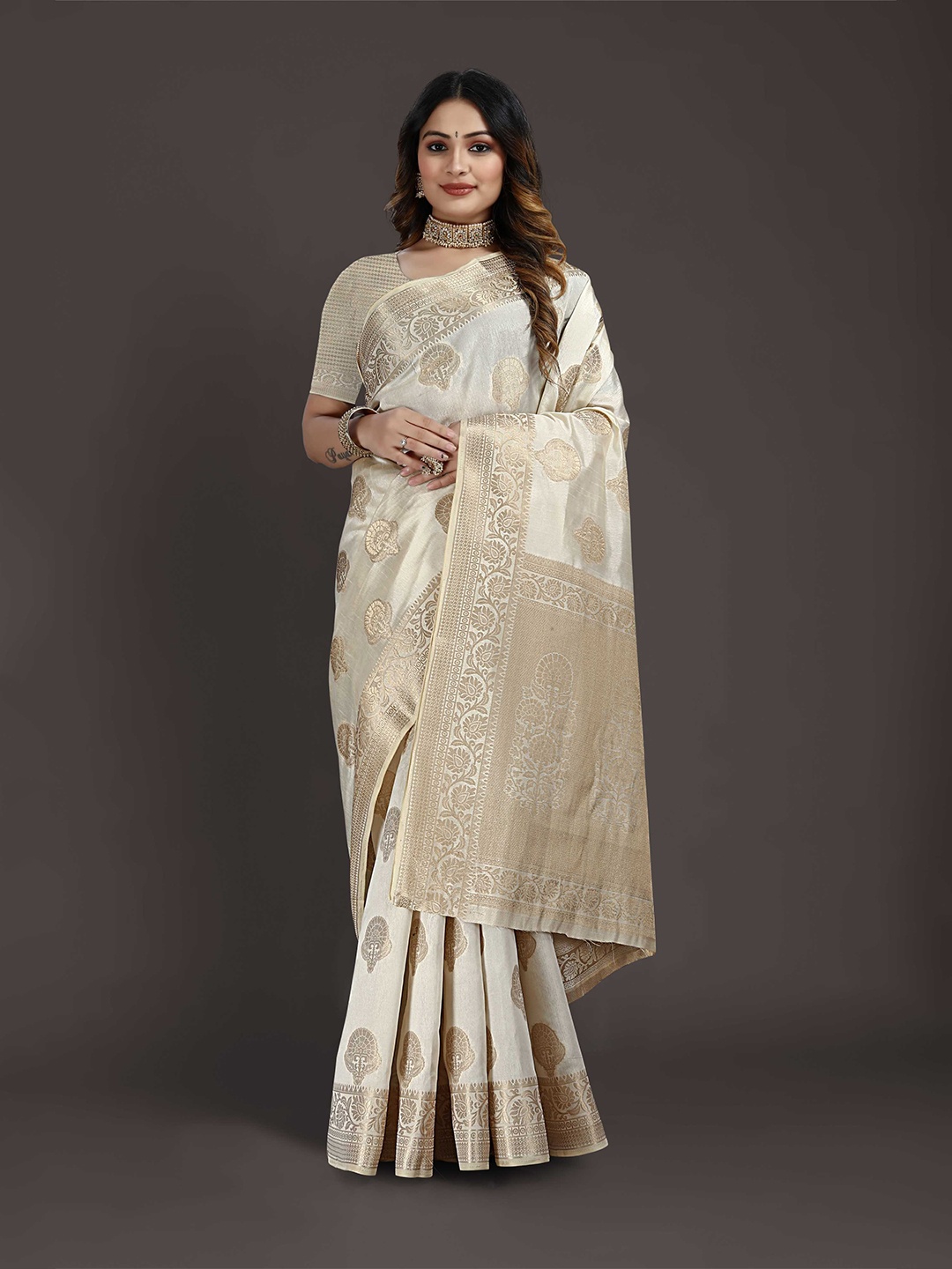 

Mitera White Ethnic Motifs Woven Design Zari Saree