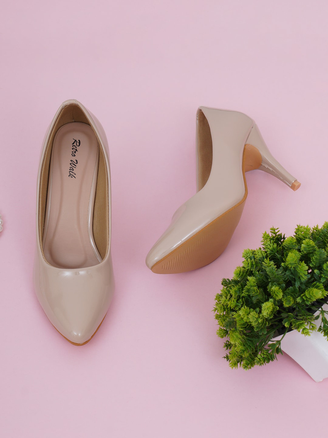 

Retro Walk Pointed Toe Stiletto Pumps, Cream