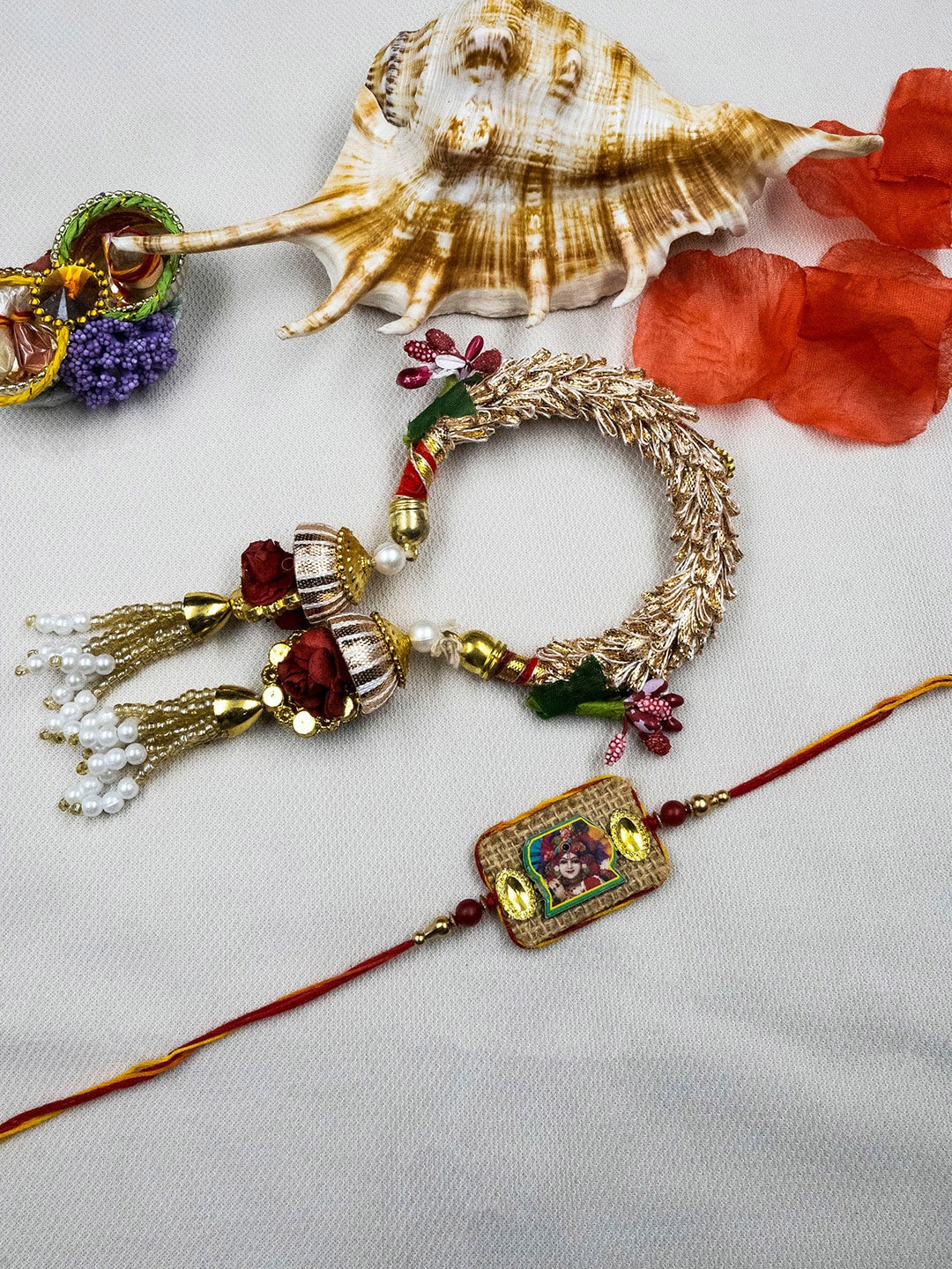 

StileAdda Set Of 2 Embellished Bhaiya Bhabhi Rakhi With Roli Chawal, Gold