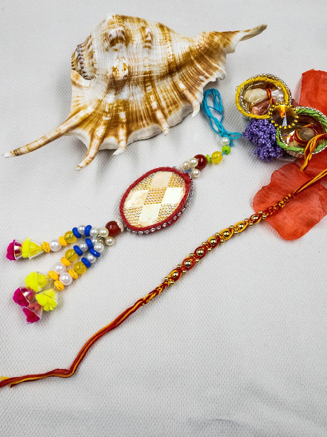 

StileAdda Set Of 2 Embellished Bhaiya Bhabhi Rakhi With Roli Chawal, Gold