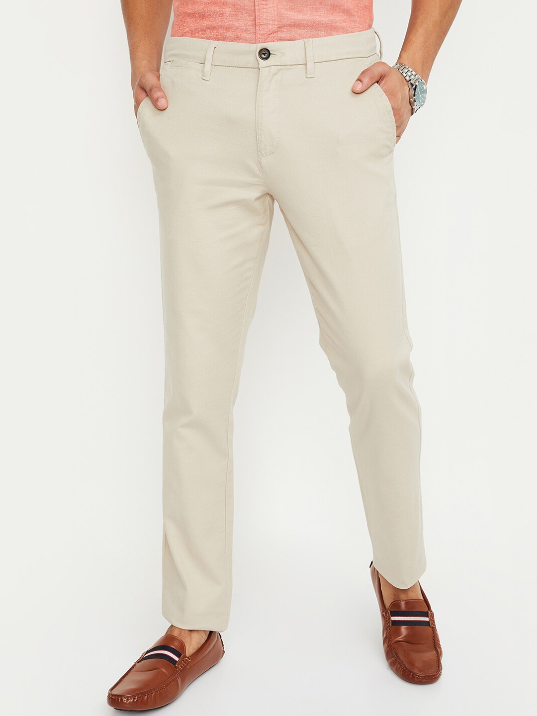 

max Men Mid Rise Textured Trousers, Beige