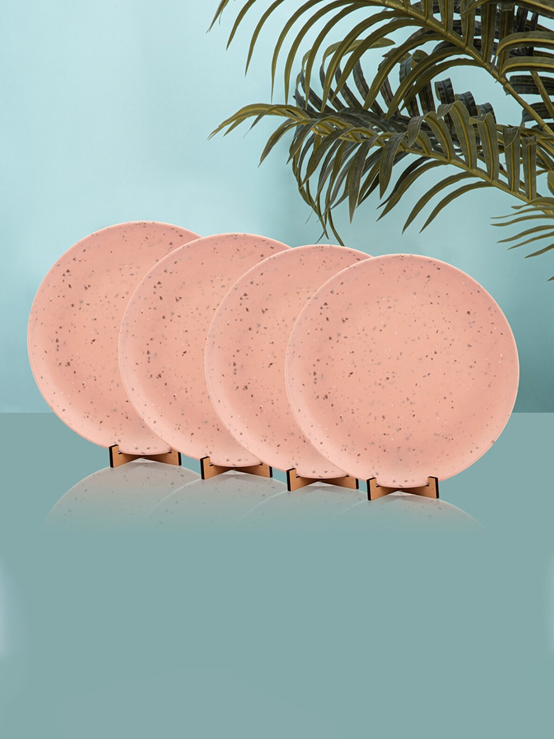 

Anko Peach 4 Pieces Printed Dishwasher Melamine Glossy Plates, Pink