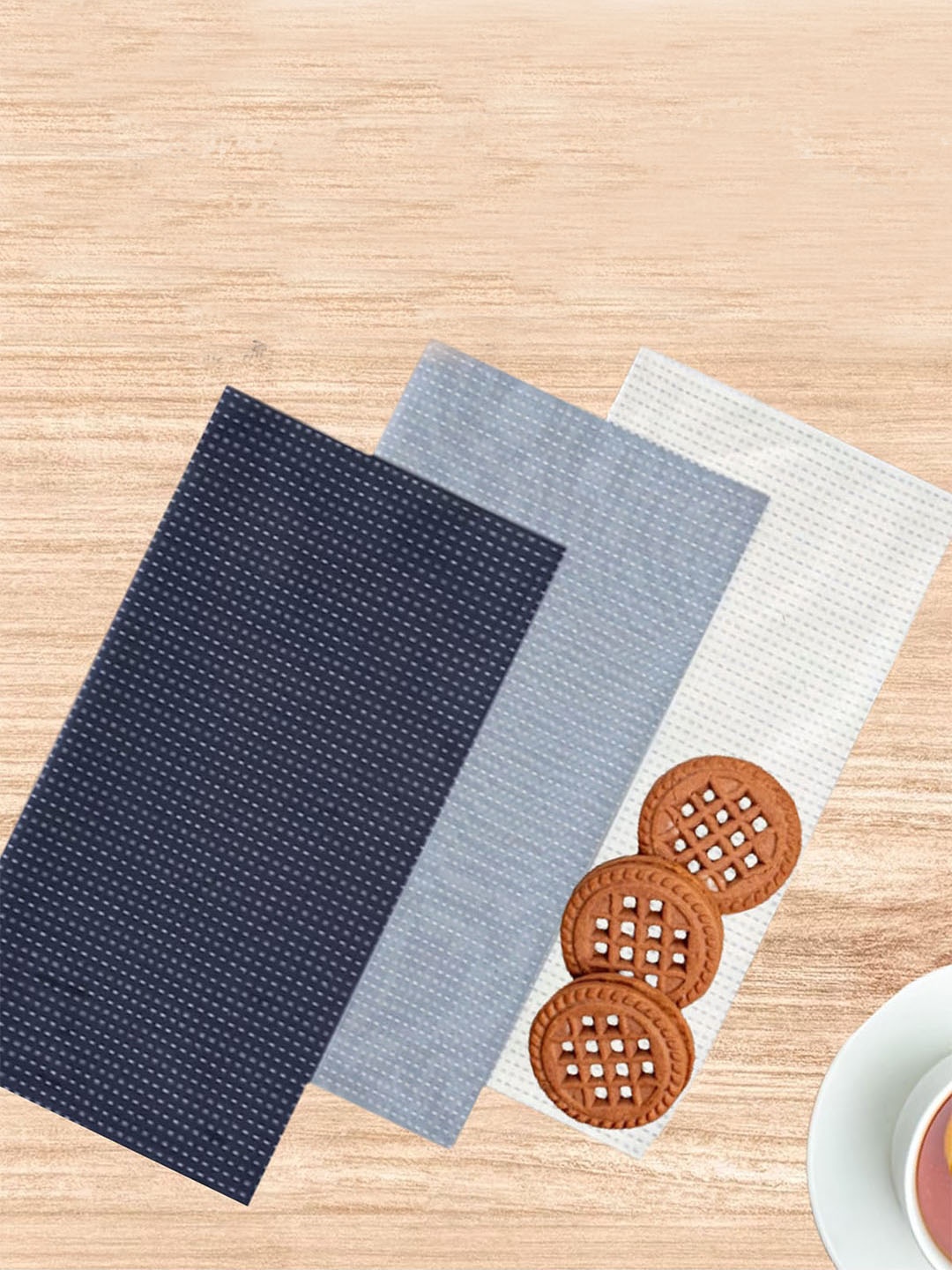 

Anko Blue & White 3 Pieces Striped 200 GSM Pure Cotton Kitchen Towels