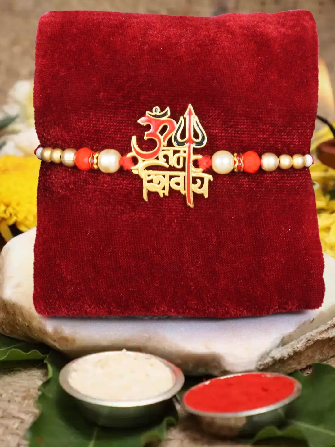 

TIED RIBBONS Unisex Om Rakhi With Greeting Card & Roli Chawal, Gold