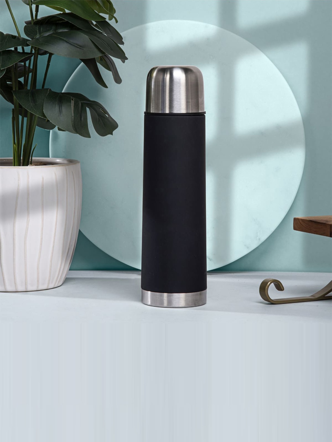 

Anko Black Double Walled Stainless Steel Flask - 470 ml