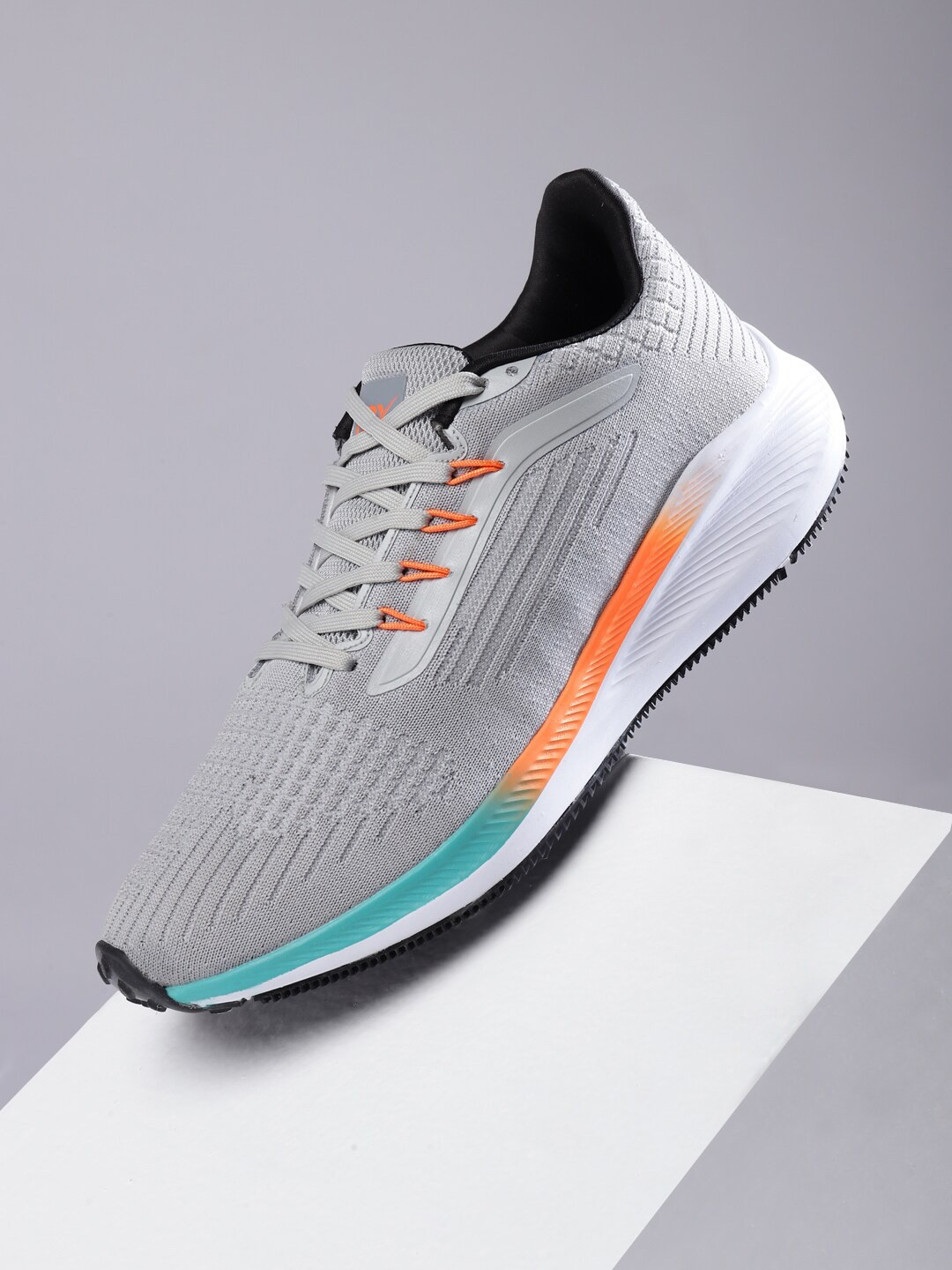 

HRX by Hrithik Roshan Men Grey Zoom Mesh Running Shoes