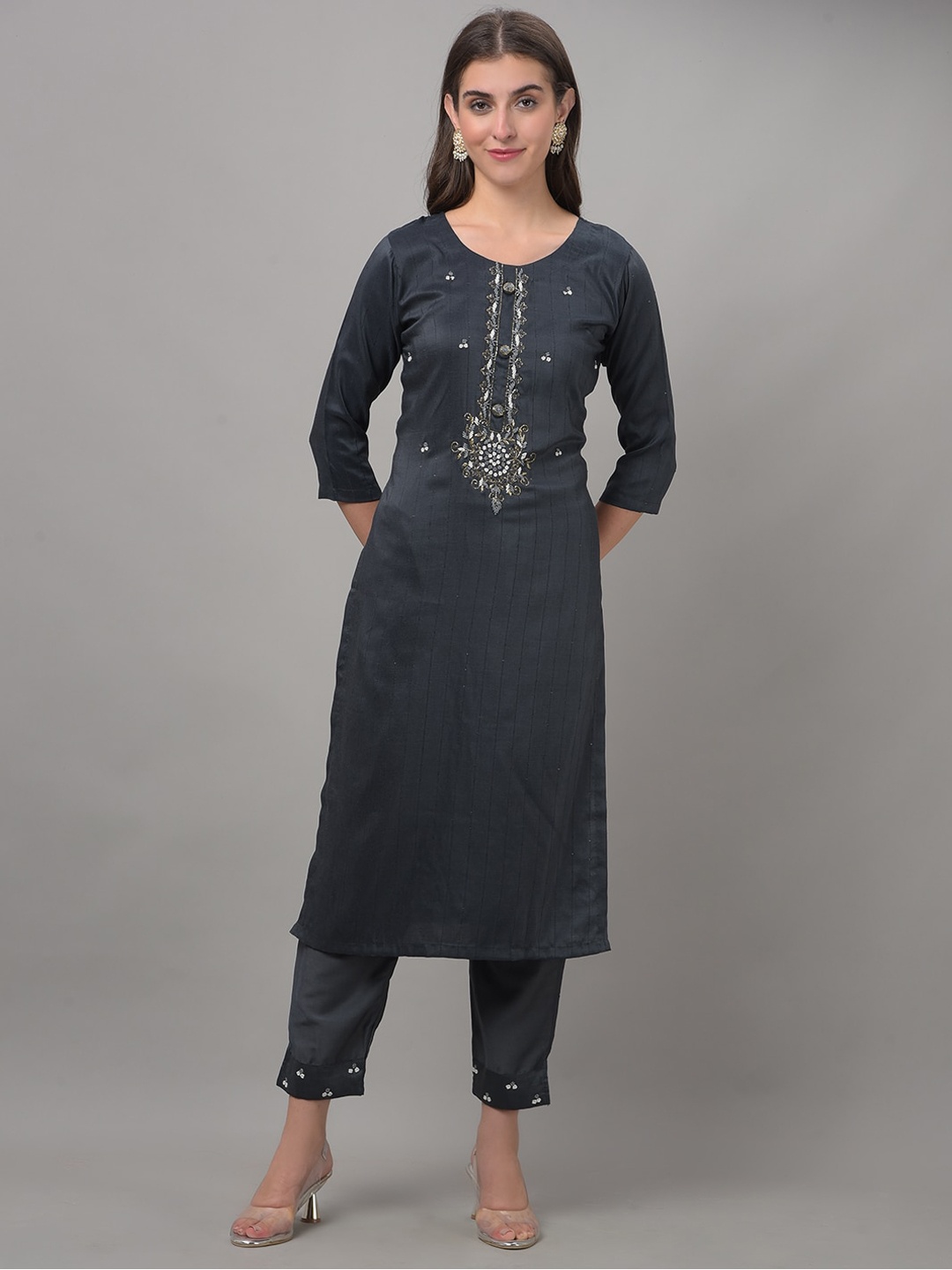 

Dollar Missy Floral Embroidered Regular Beads and Stones Kurta With Trousers, Grey