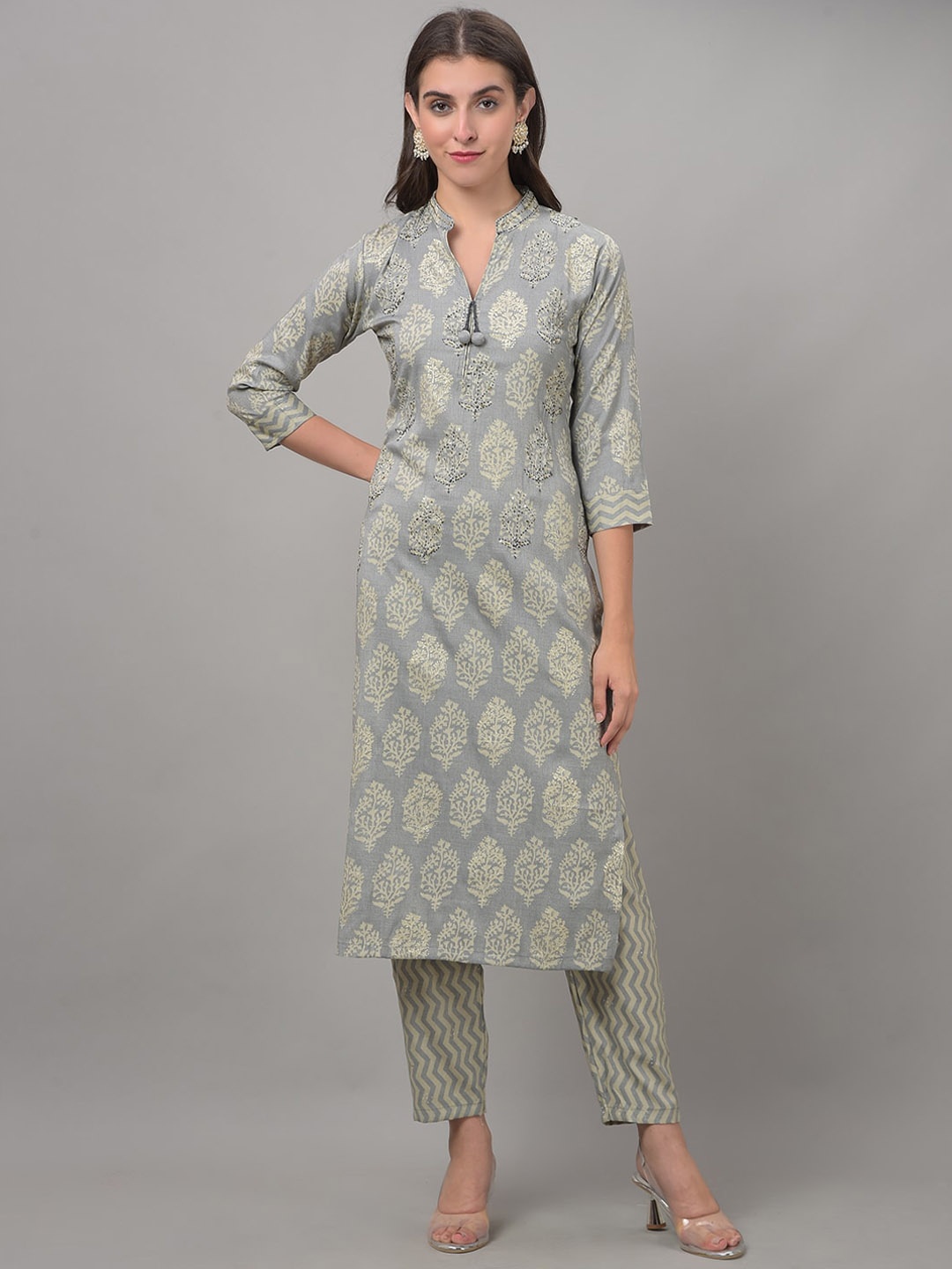 

Dollar Missy Ethnic Motifs Printed Mandarin Collar Kurta With Trousers, Grey