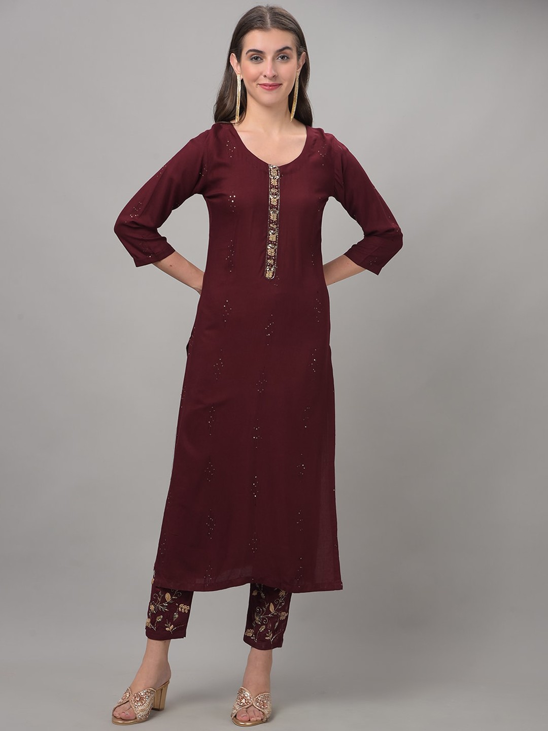 

Dollar Missy Floral Embroidered Regular Sequinned Kurta With Trousers, Maroon