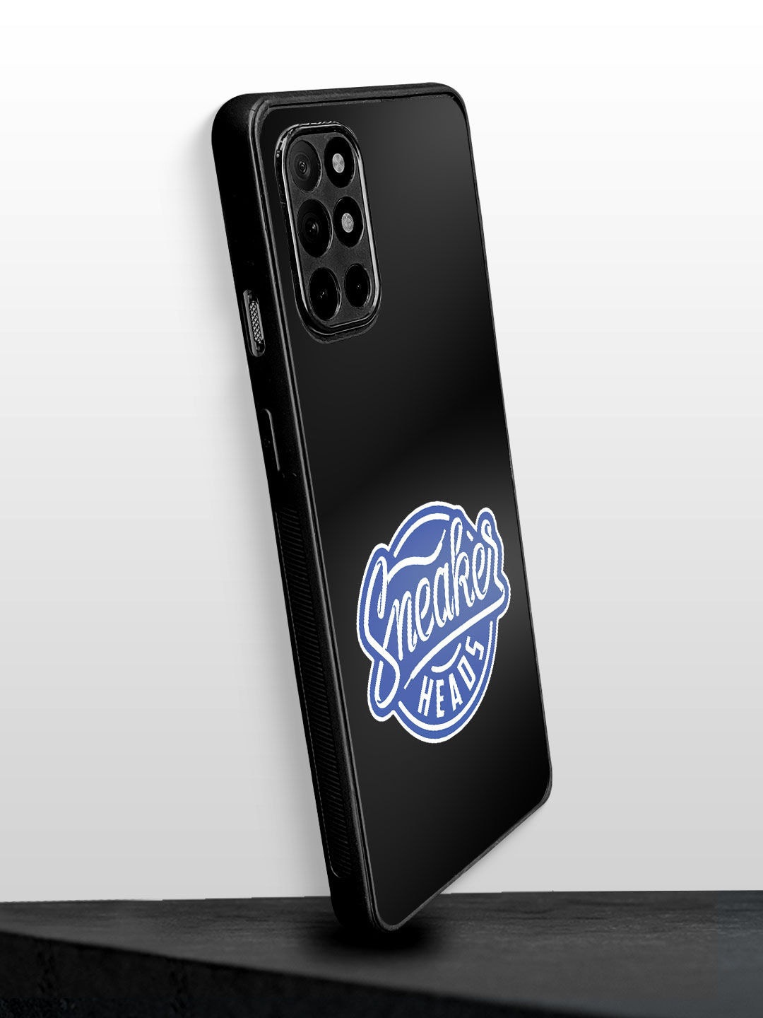 

macmerise Sneakerhead Badge OnePlus 8T Bumper Case, Black